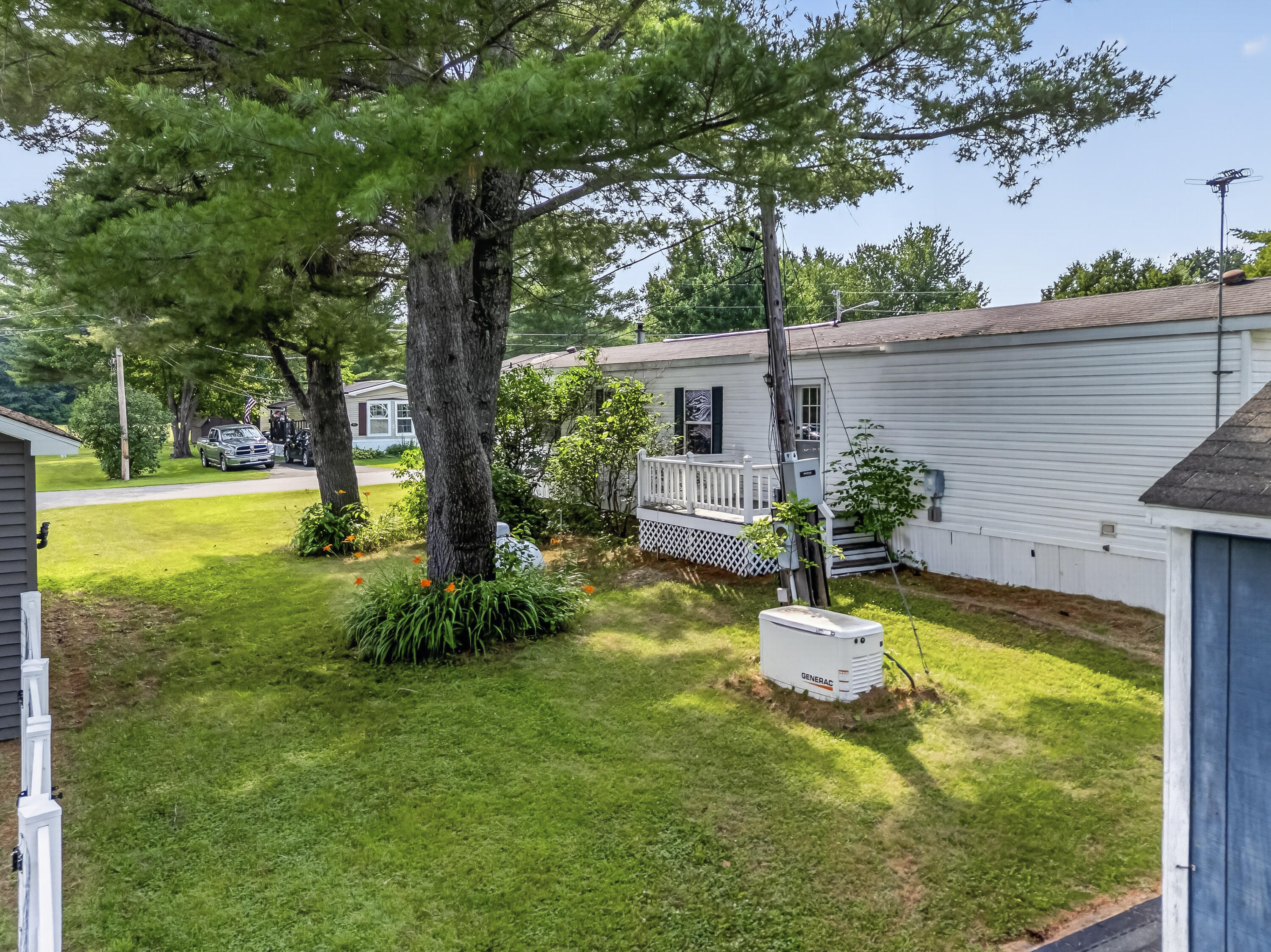 main property photo 31