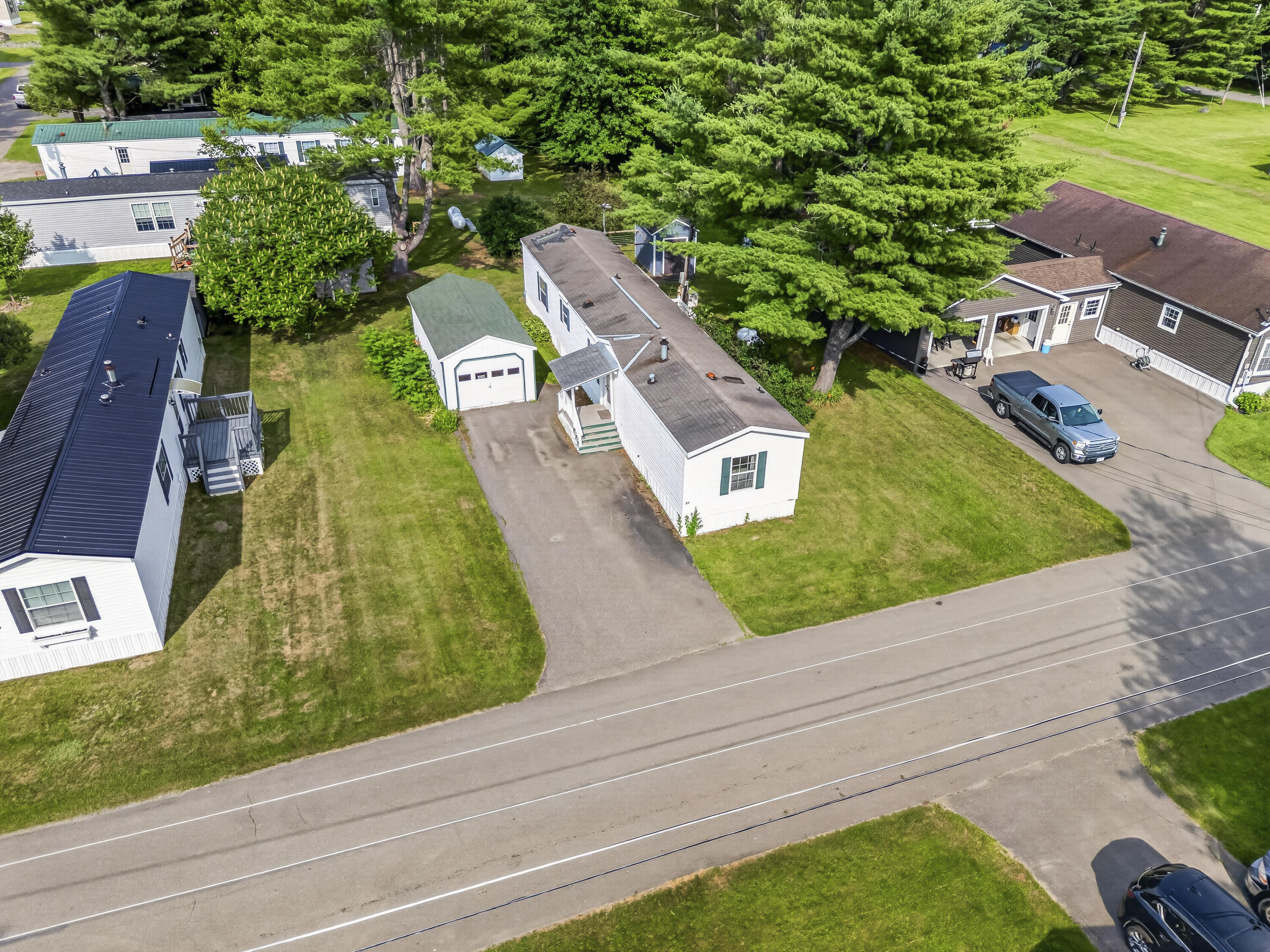 main property photo 41