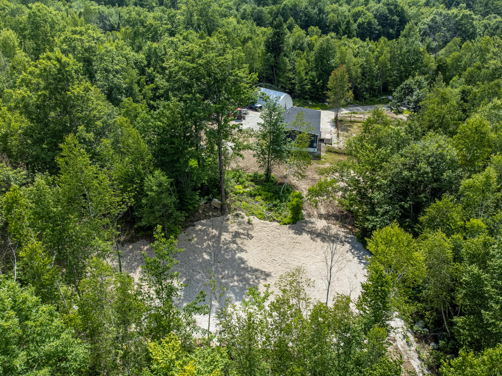 main property photo 36