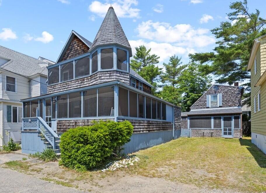 main property photo 37