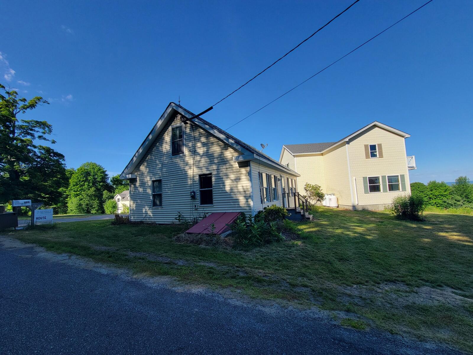 main property photo 28