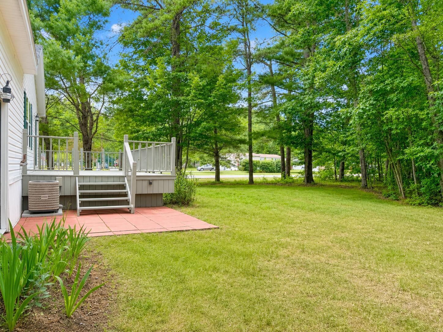 main property photo 13