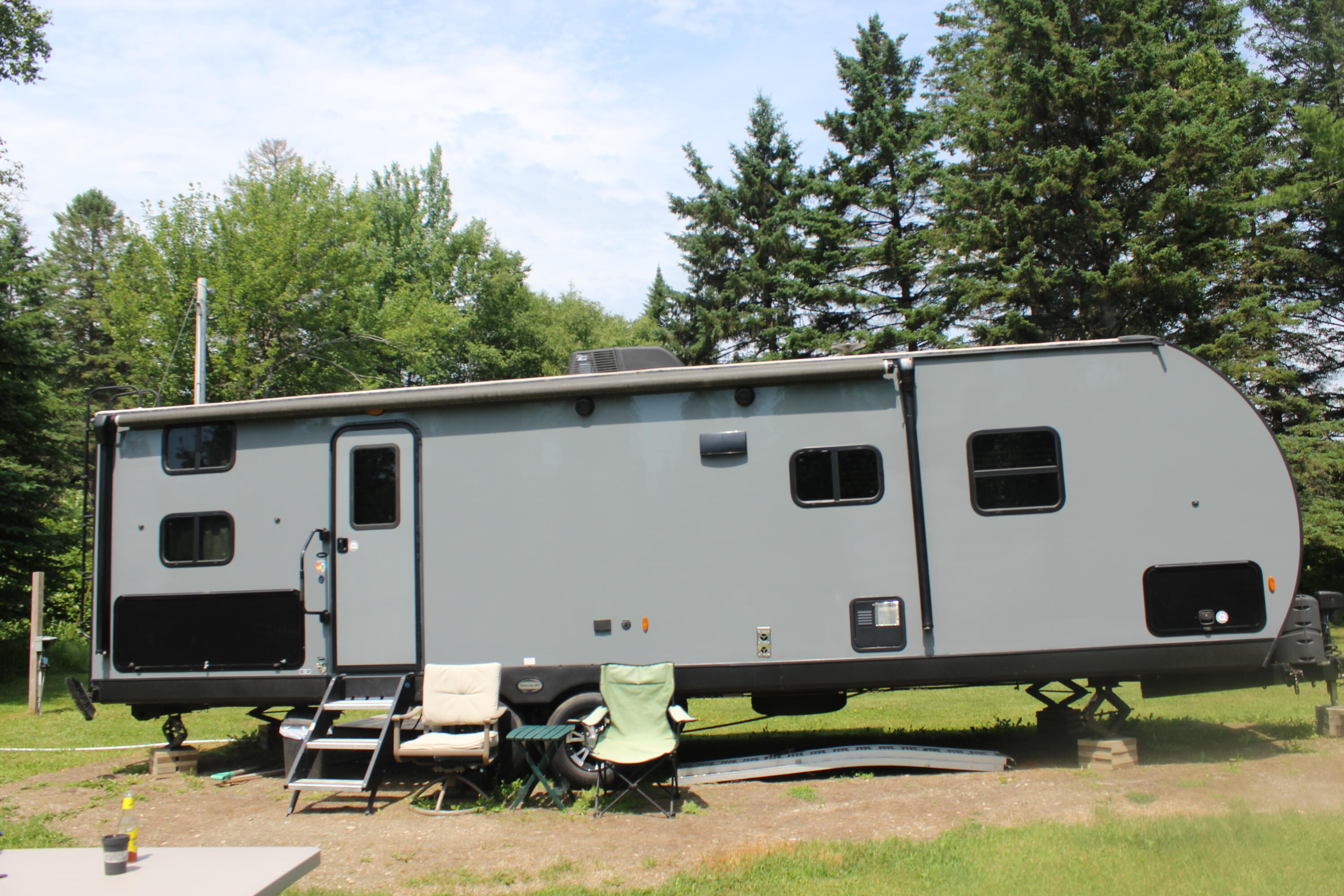 main property photo 0