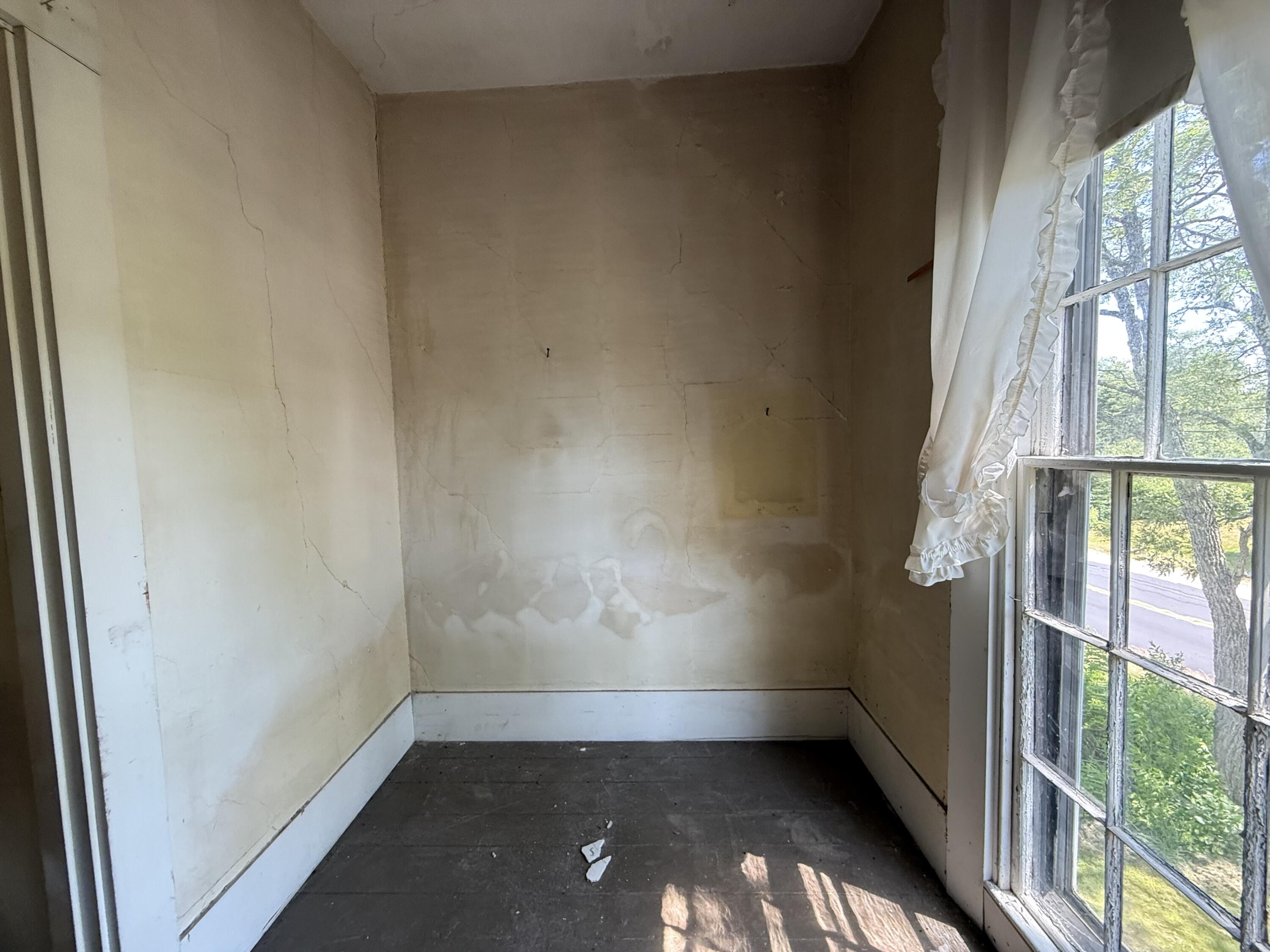 main property photo 52