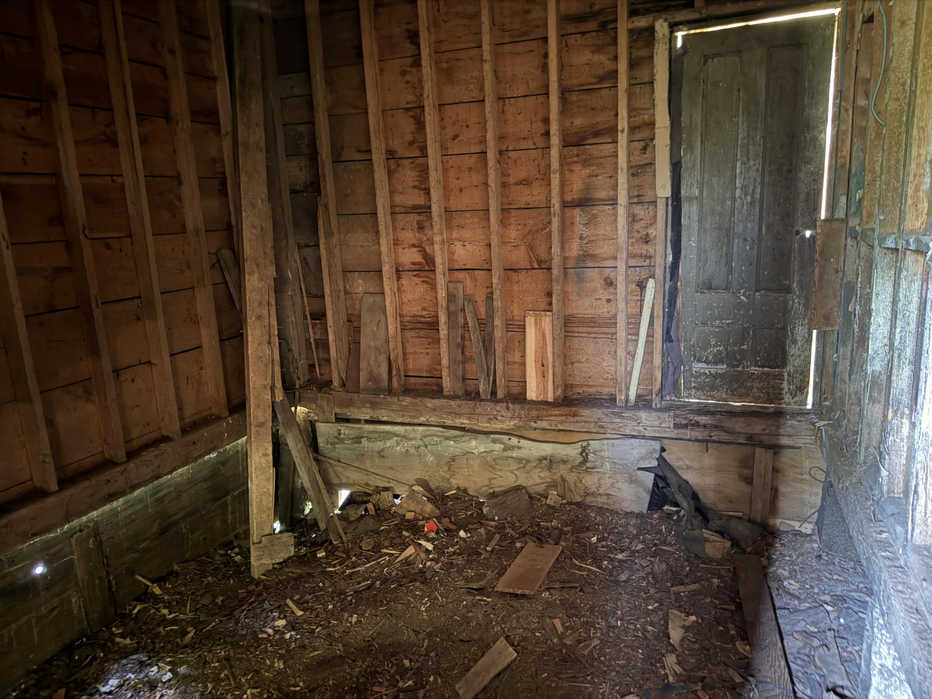main property photo 63