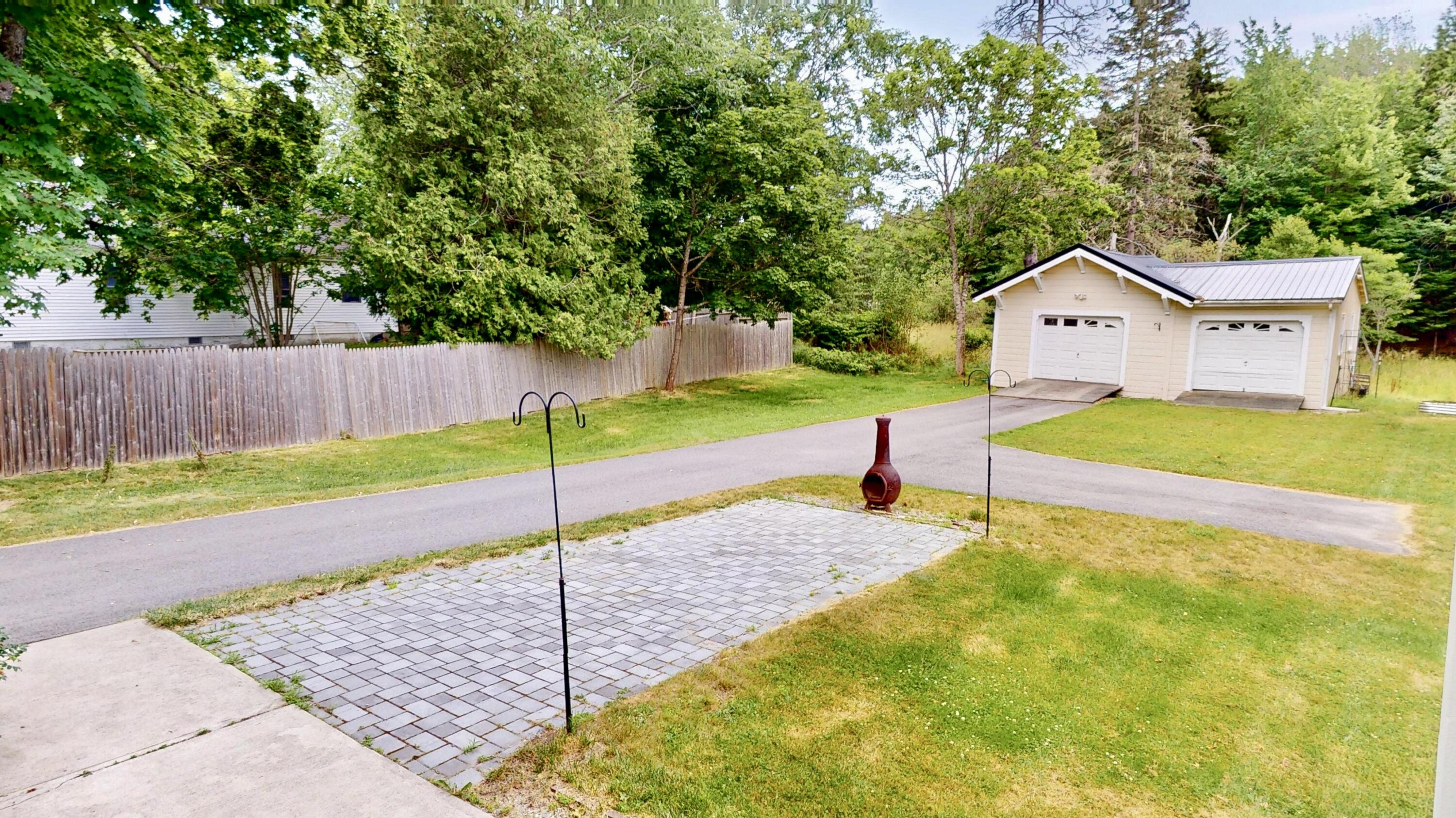 main property photo 60