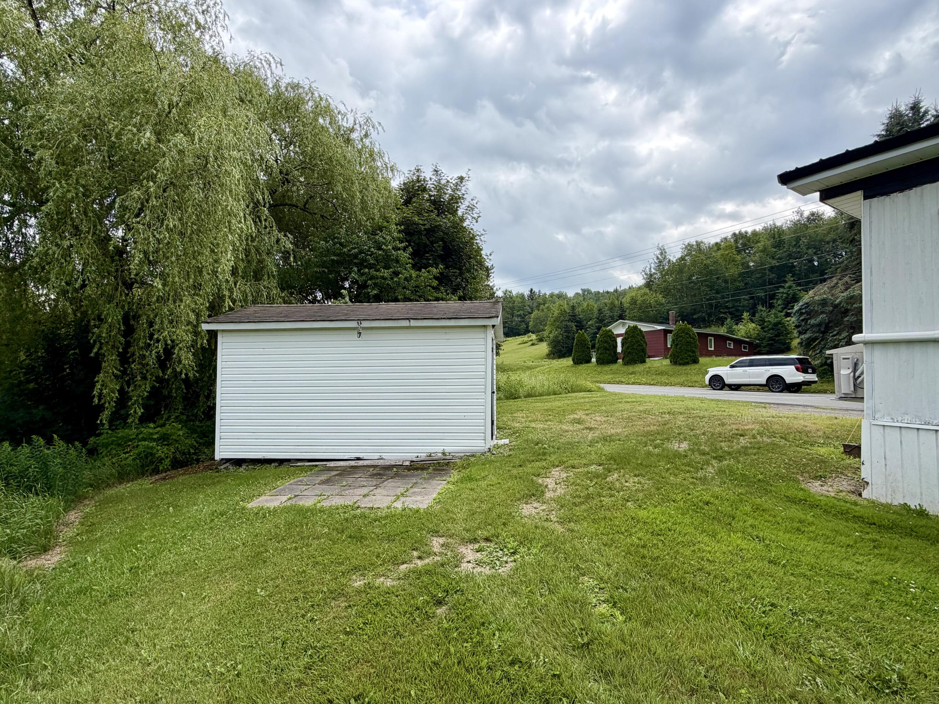 main property photo 6