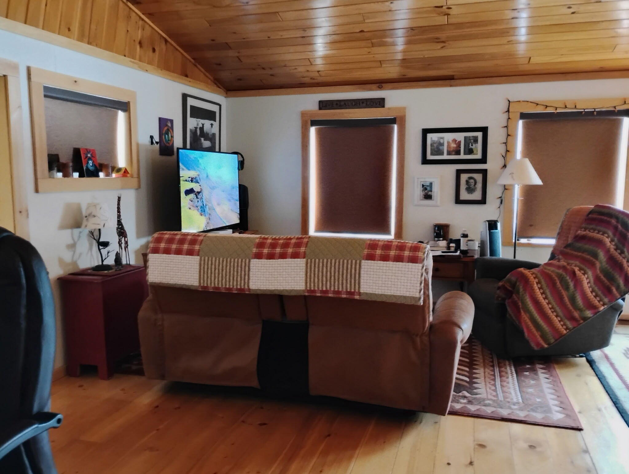 main property photo 30