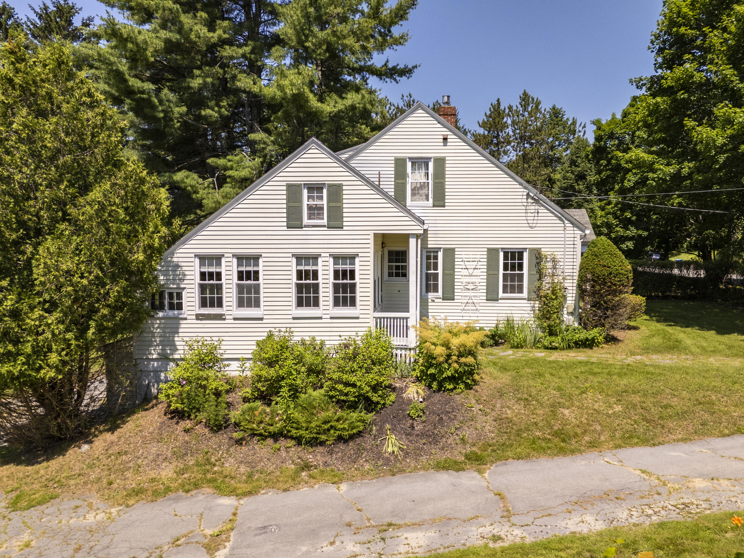 main property photo 3