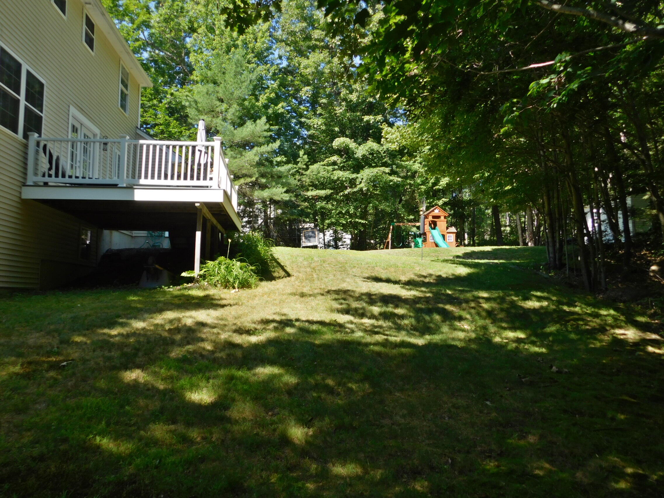 main property photo 6