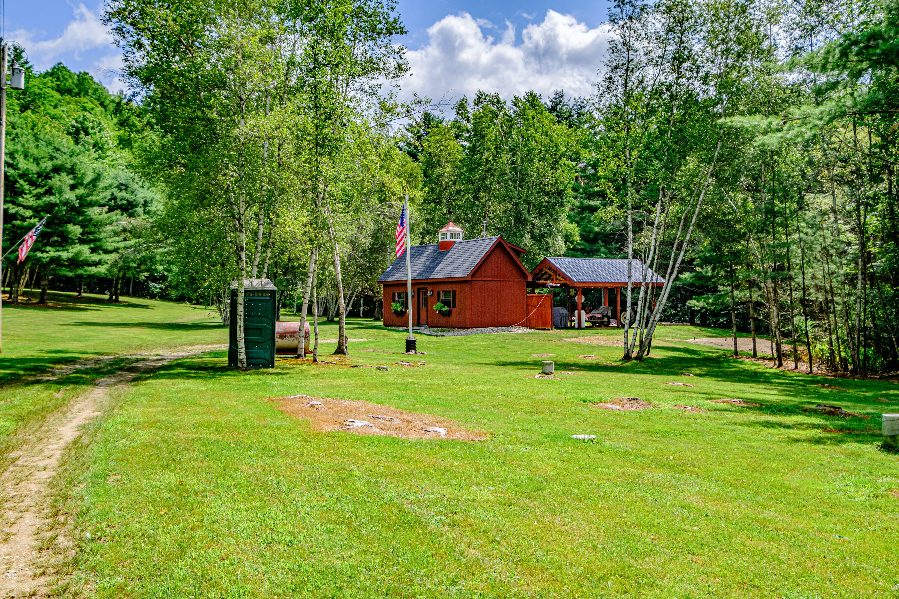 main property photo 11