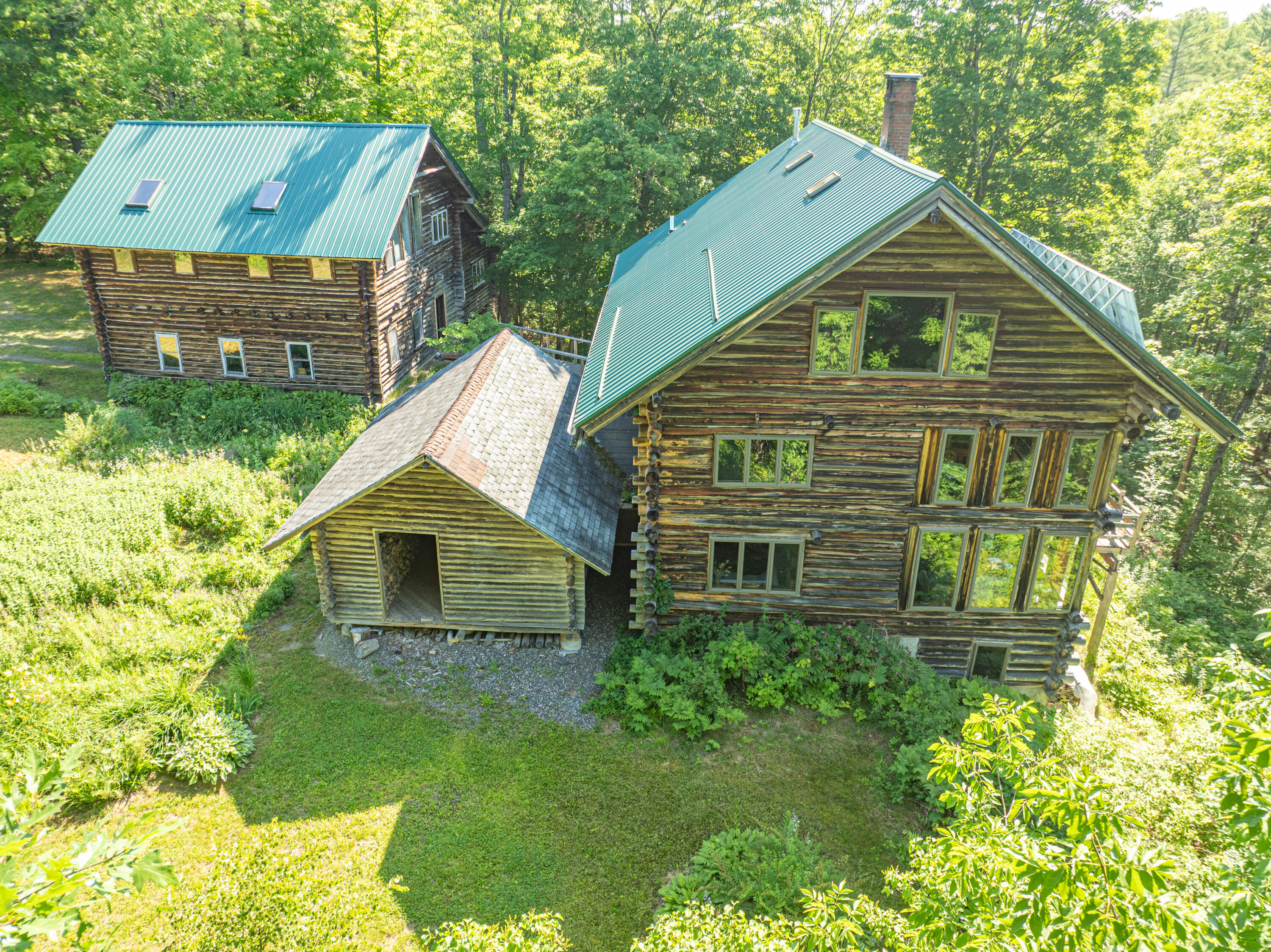 main property photo 4