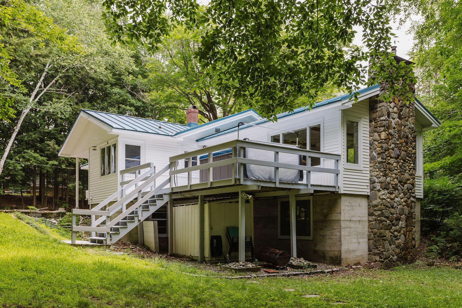 main property photo 57