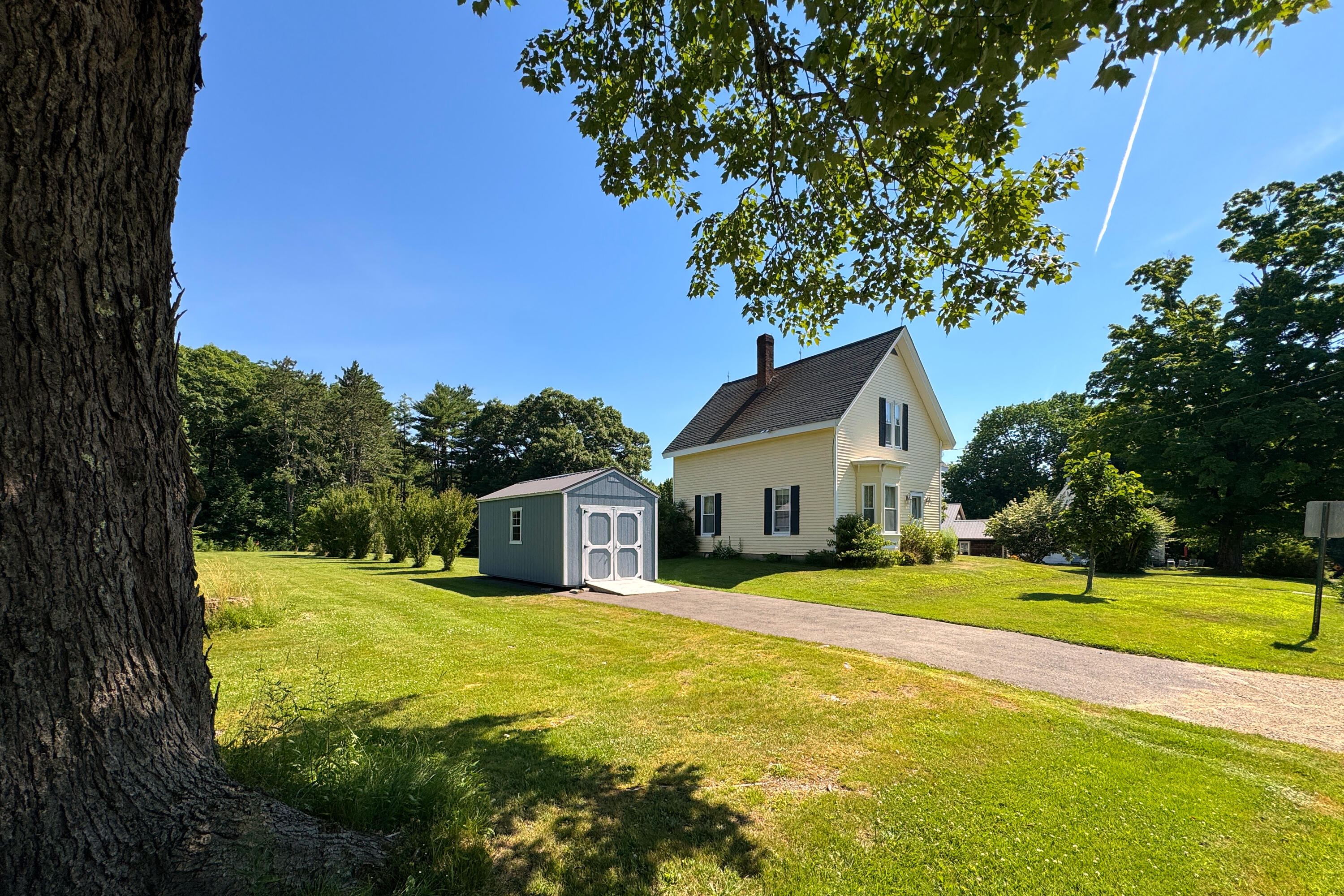 main property photo 35