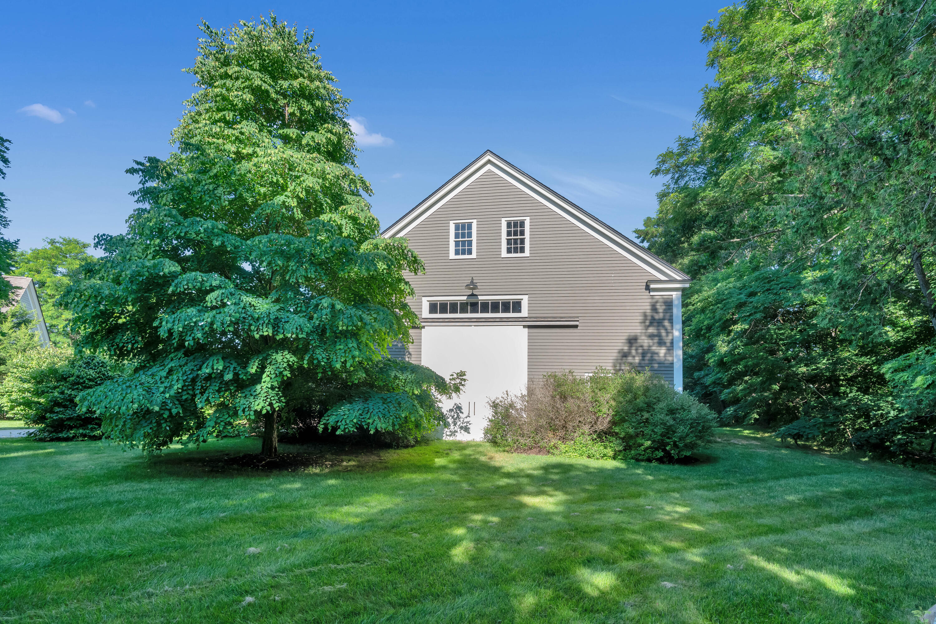 main property photo 61