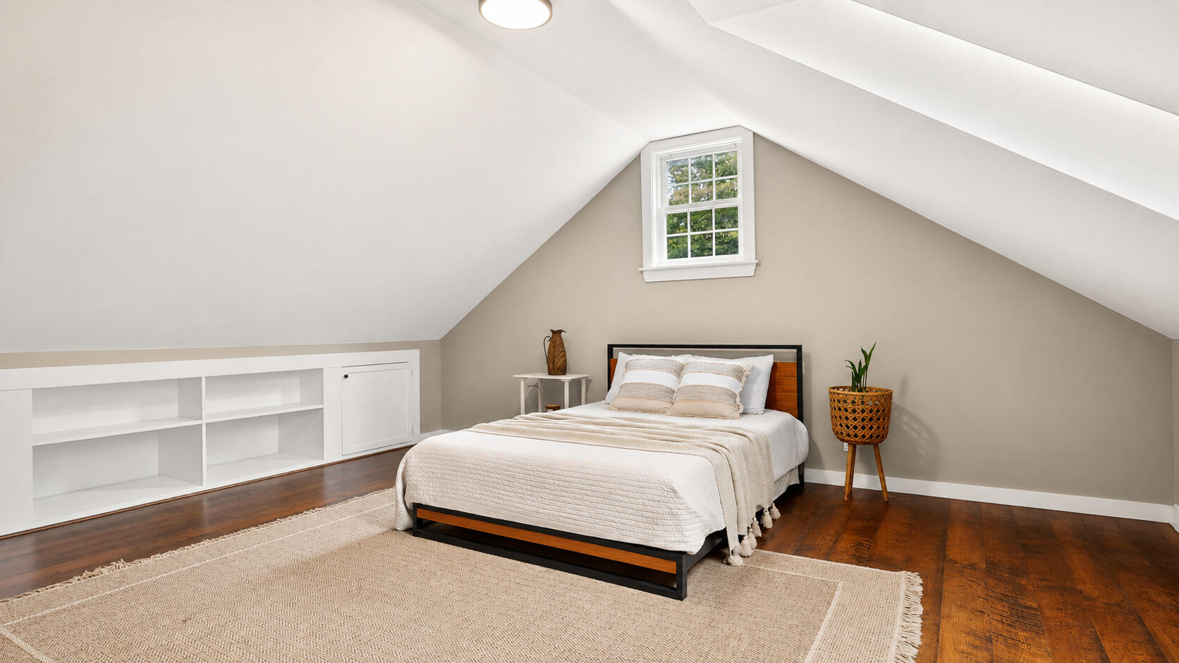 main property photo 85