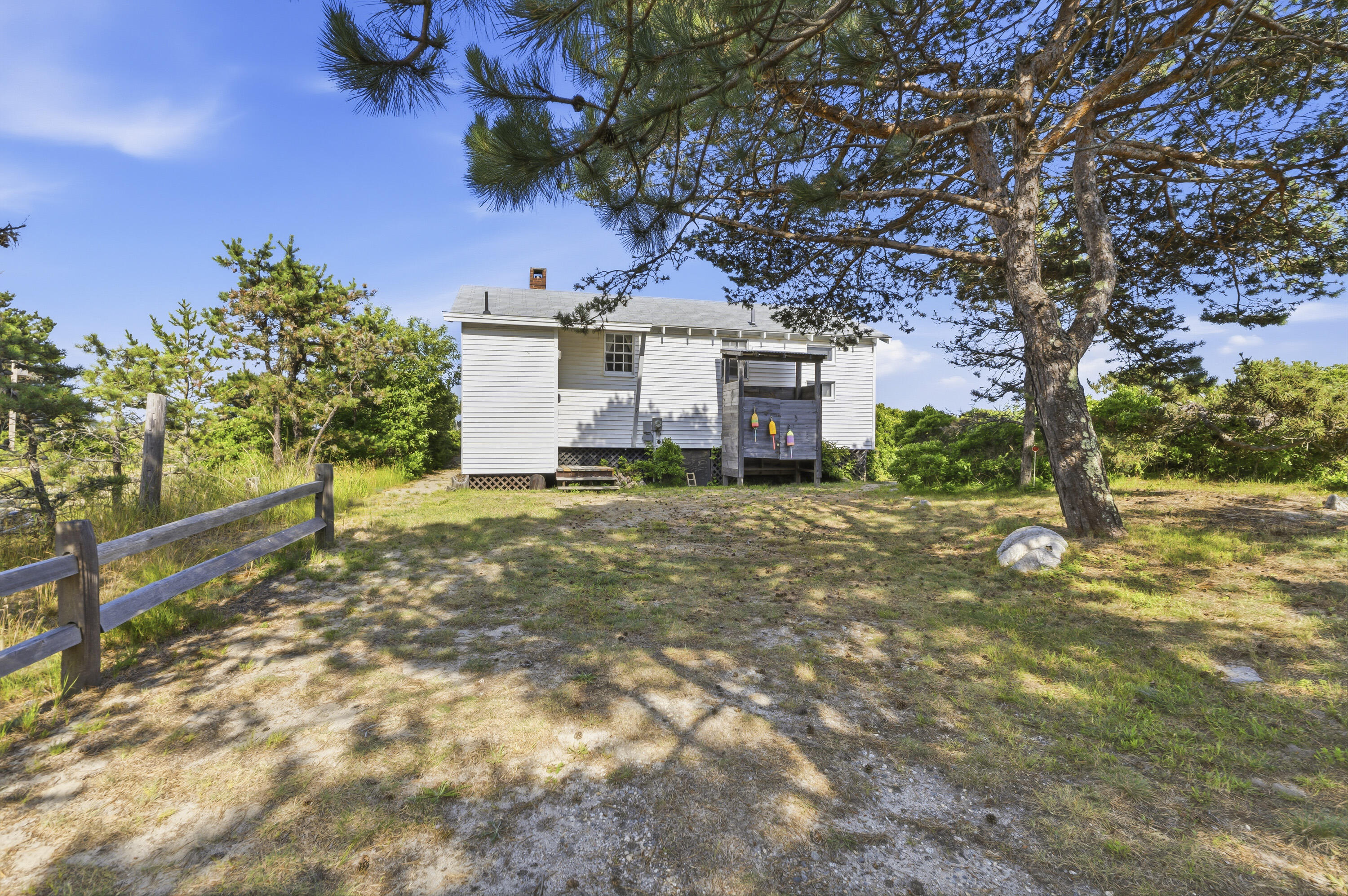 main property photo 38