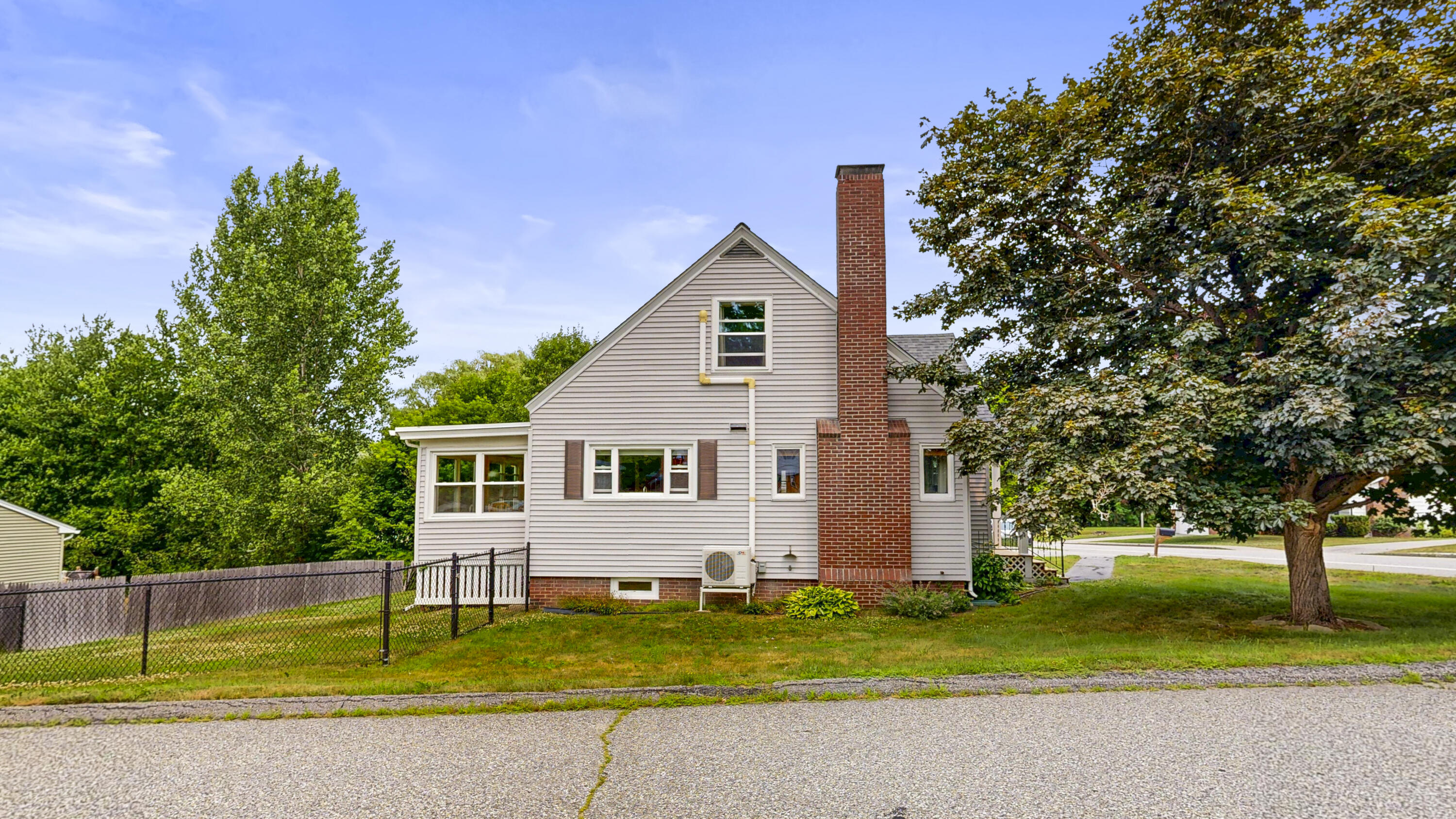 main property photo 53