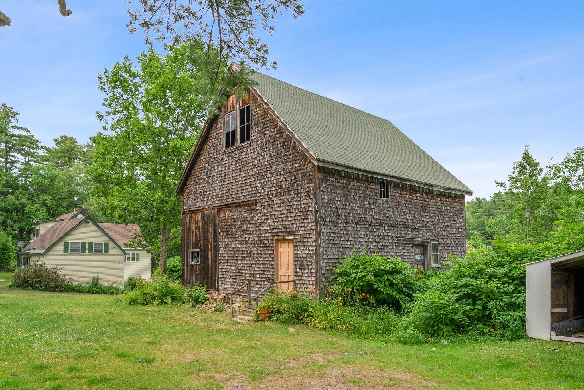 main property photo 4
