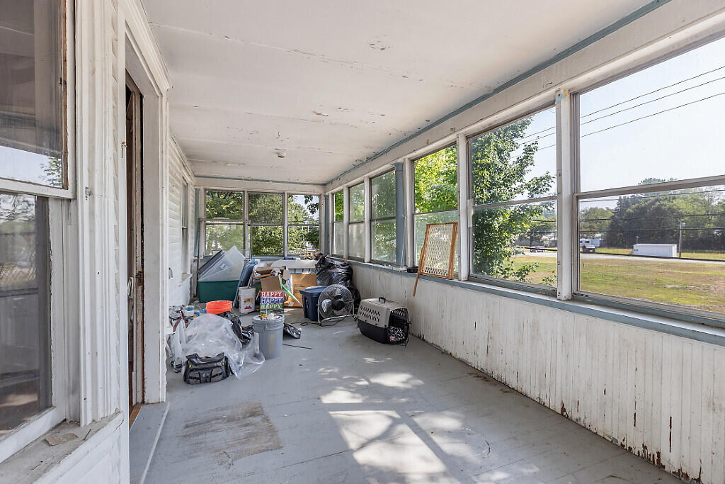 main property photo 49