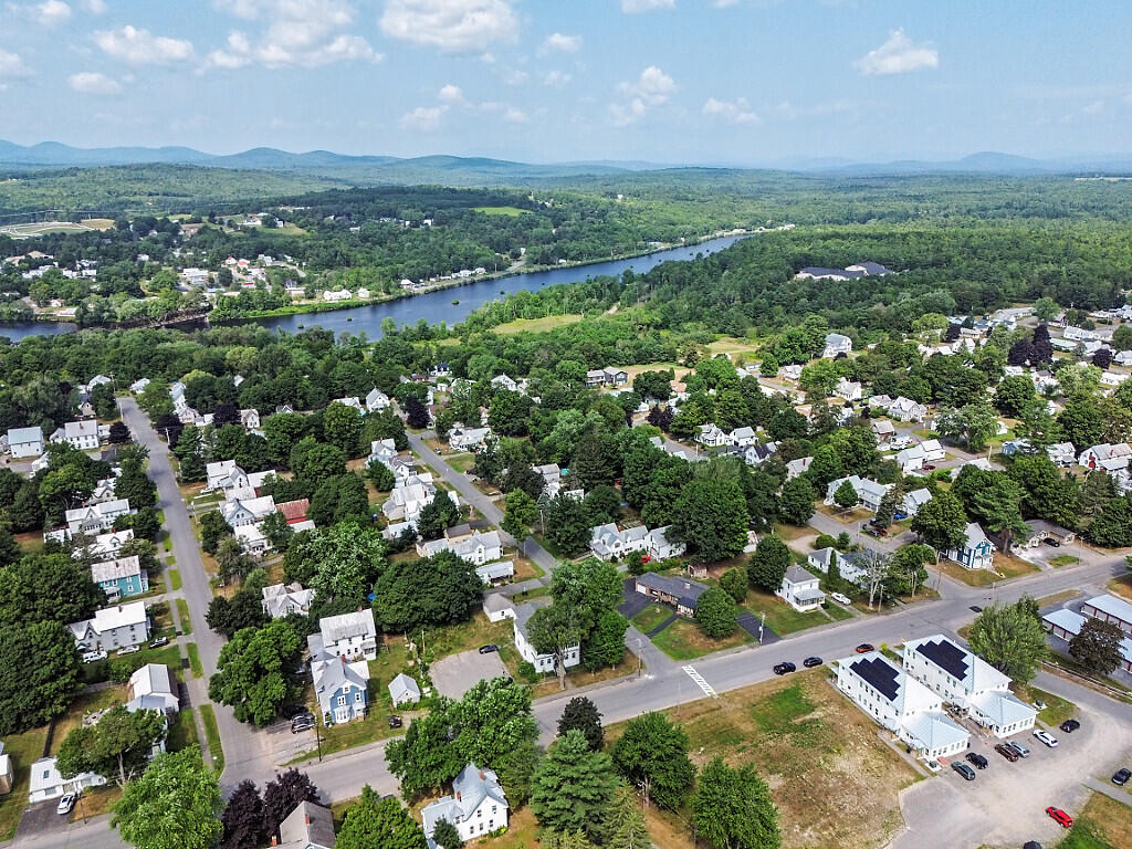 main property photo 66