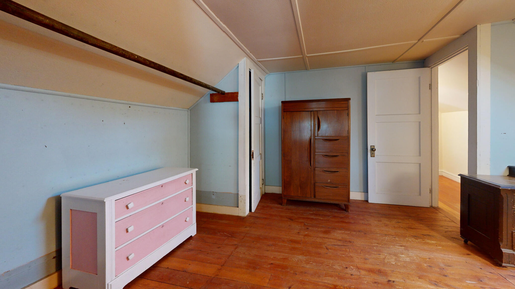 main property photo 39