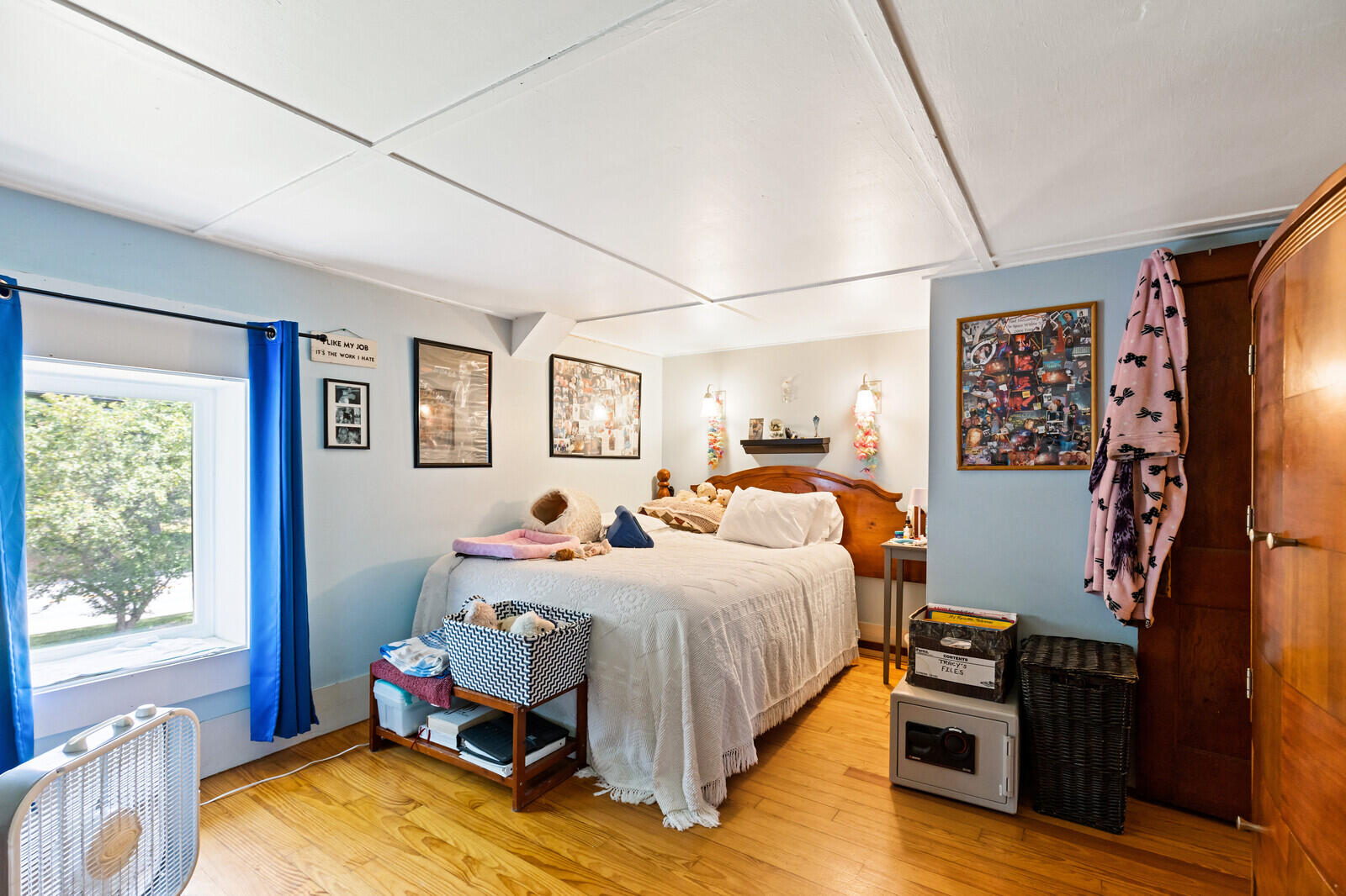 main property photo 20