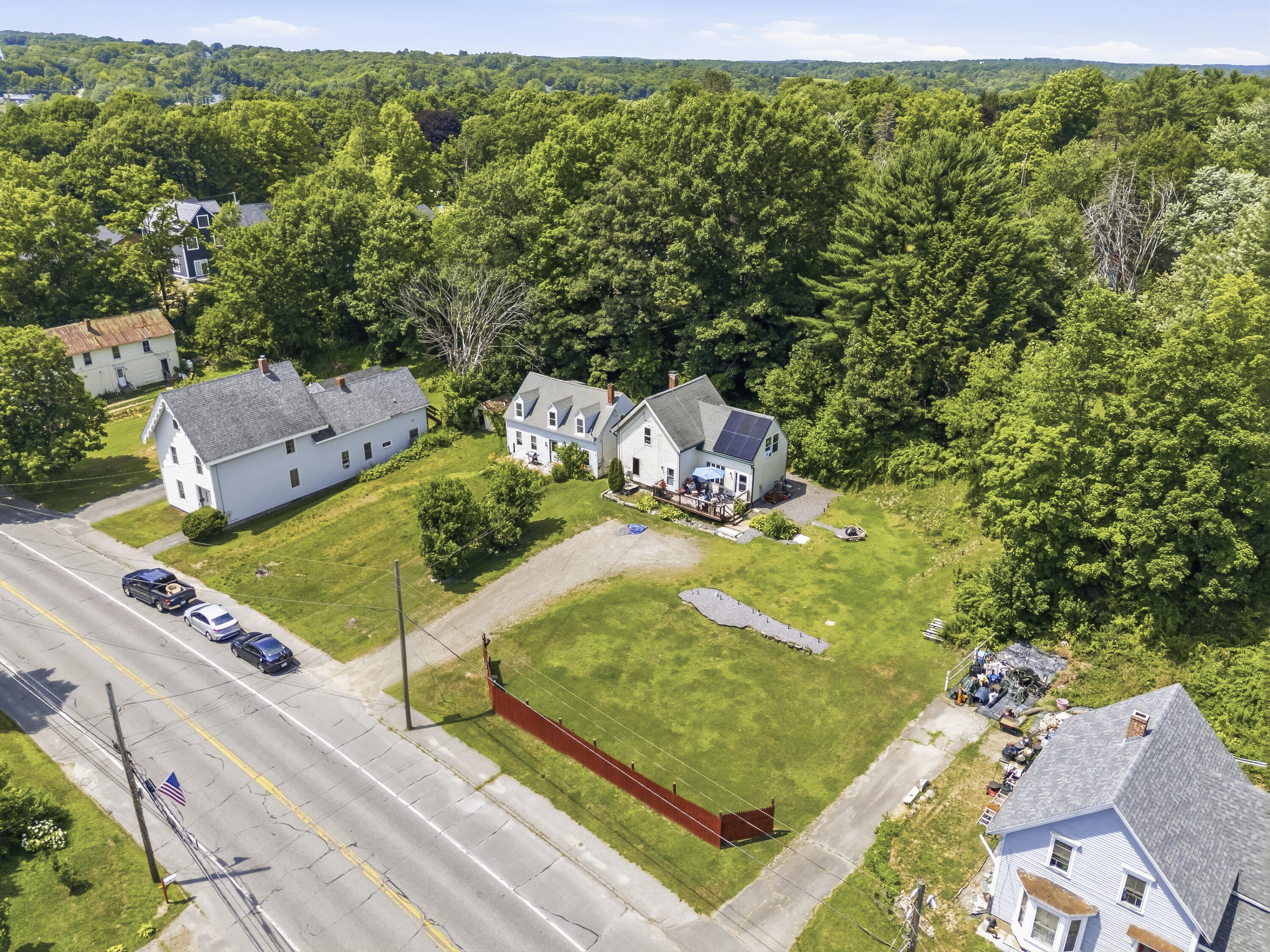 main property photo 34