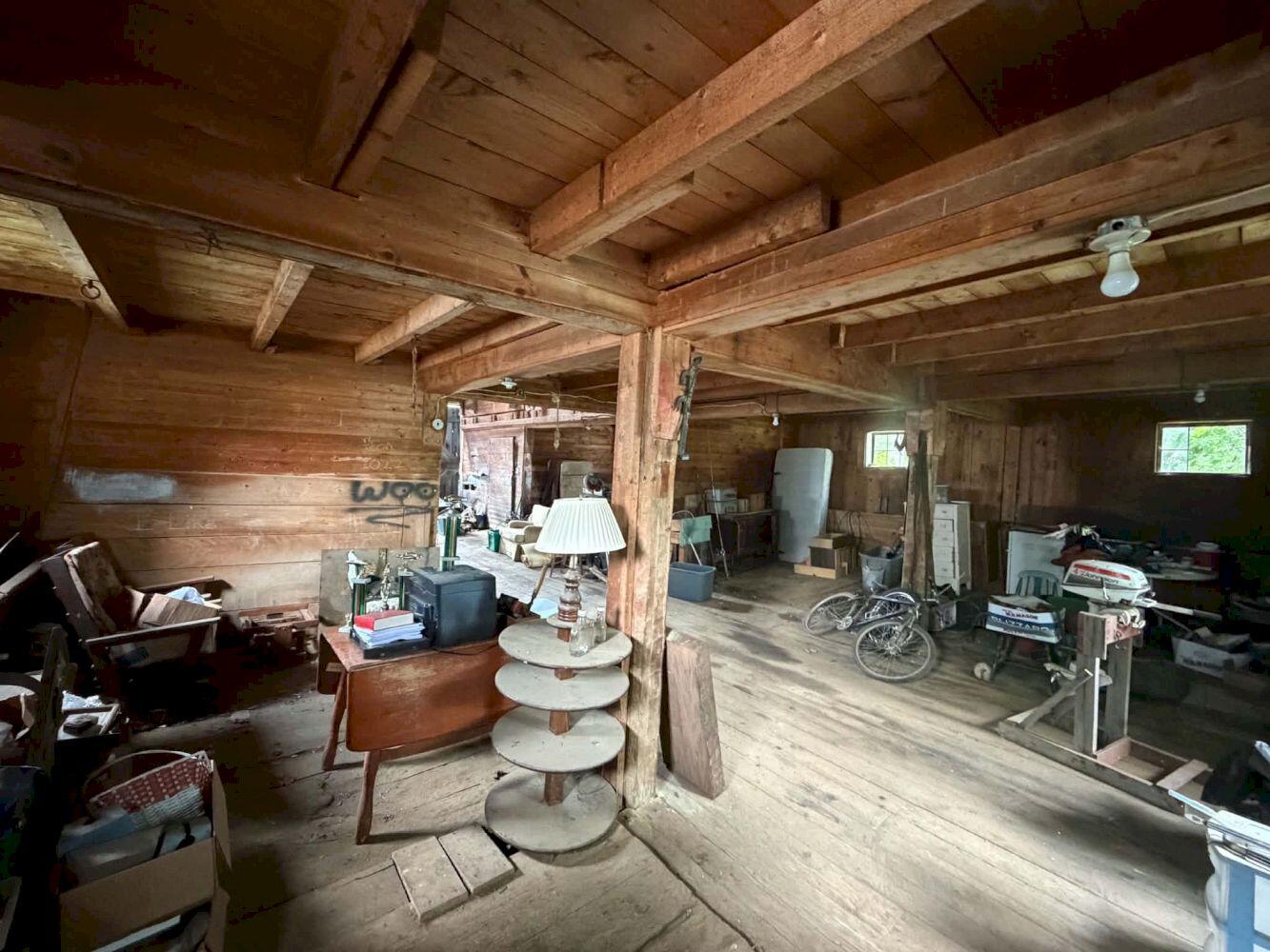 main property photo 54