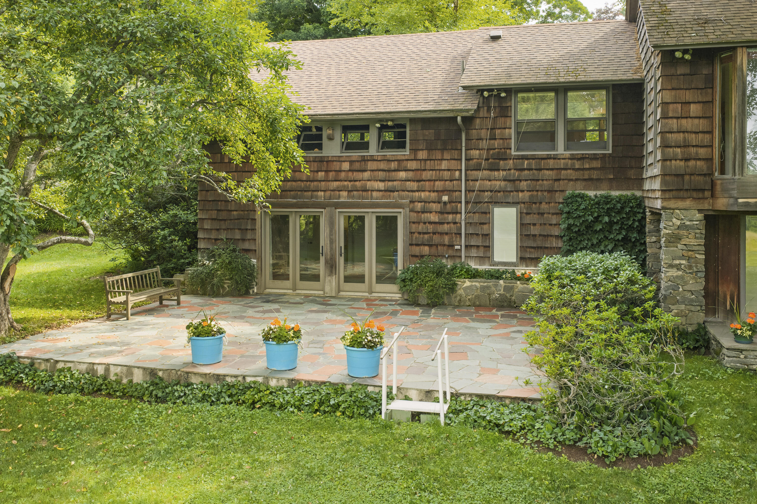 main property photo 73