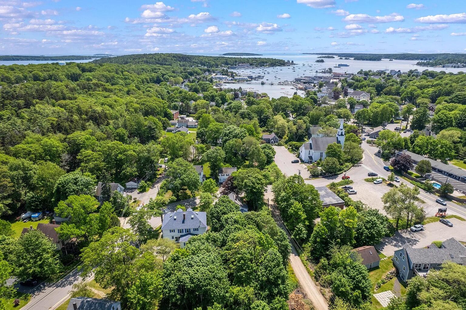main property photo 56