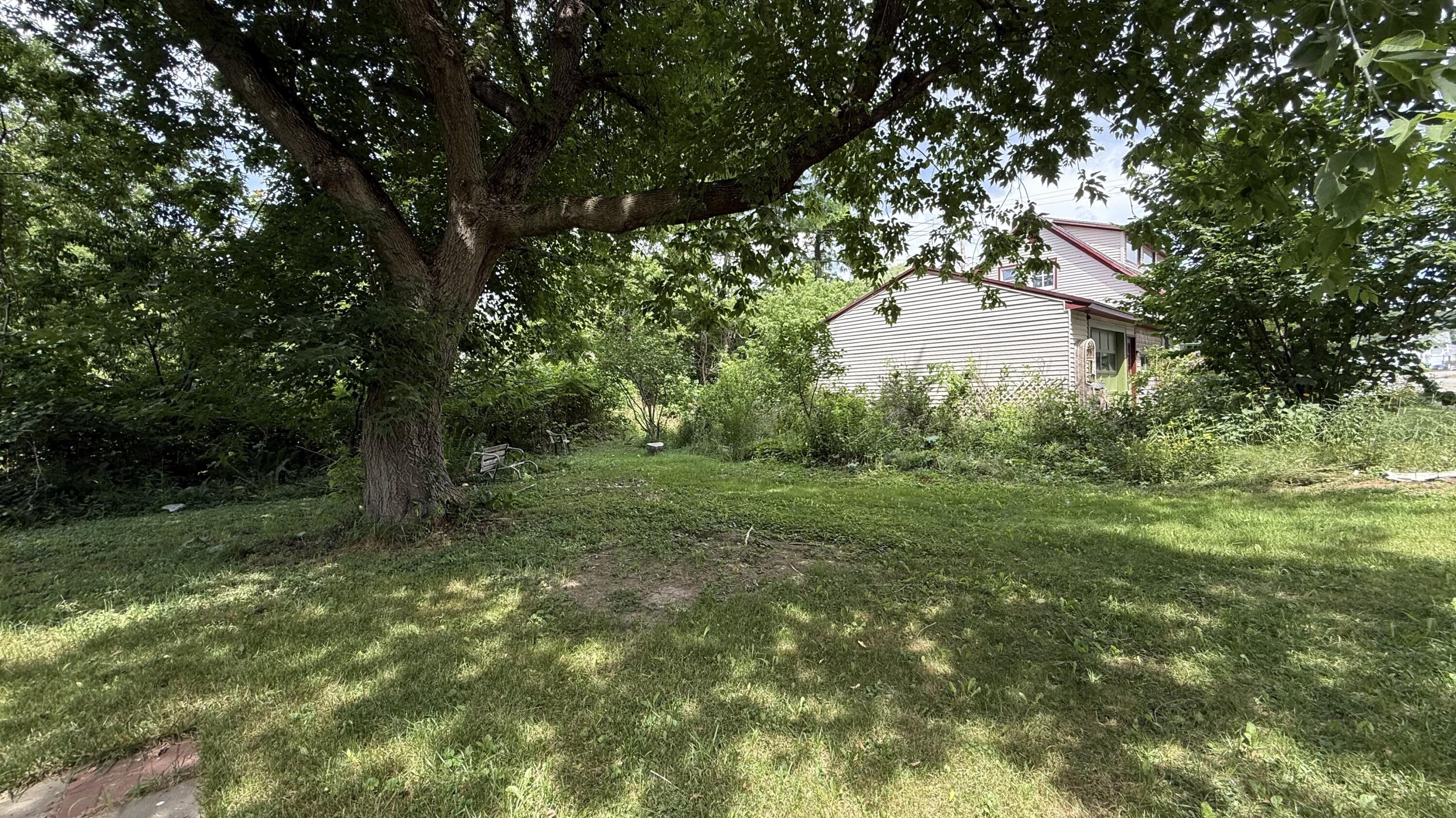 main property photo 44