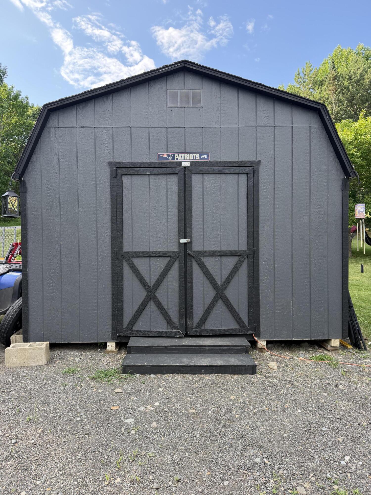 main property photo 51