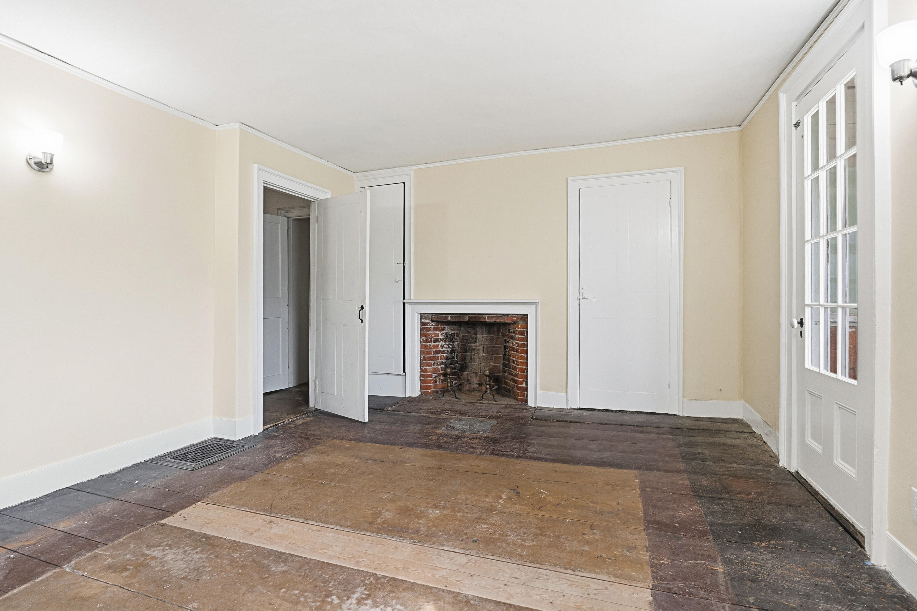 main property photo 50