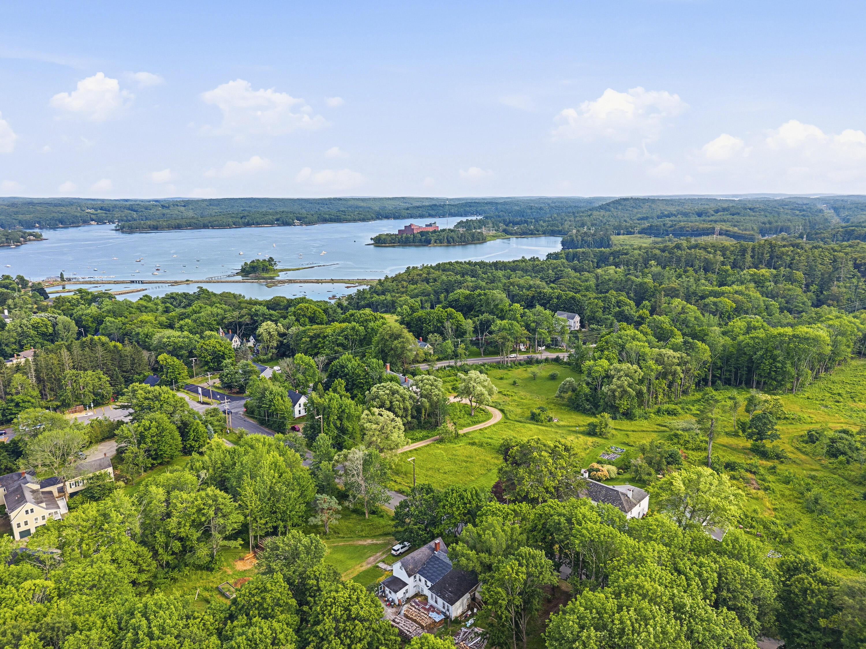 main property photo 75