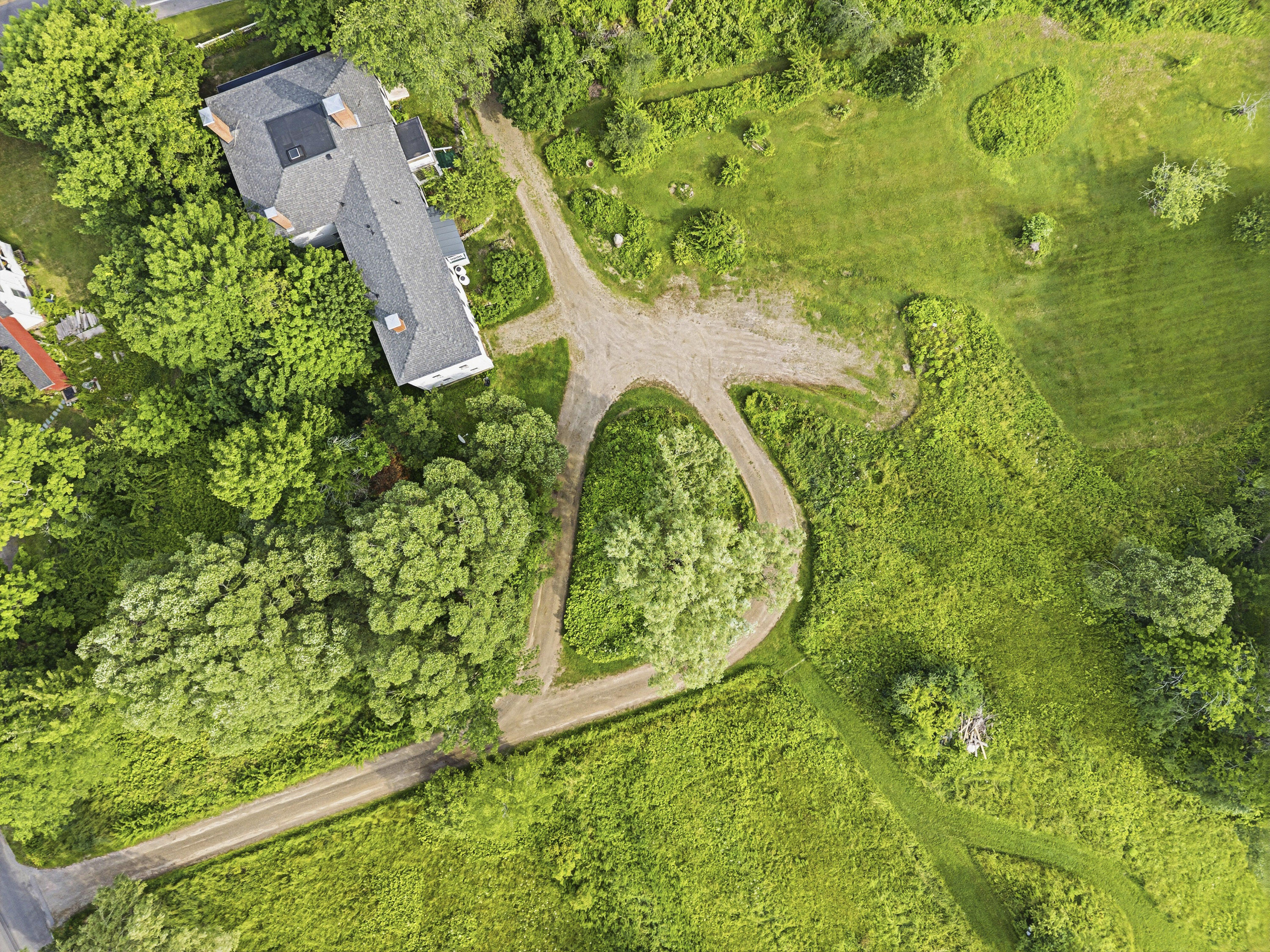 main property photo 77