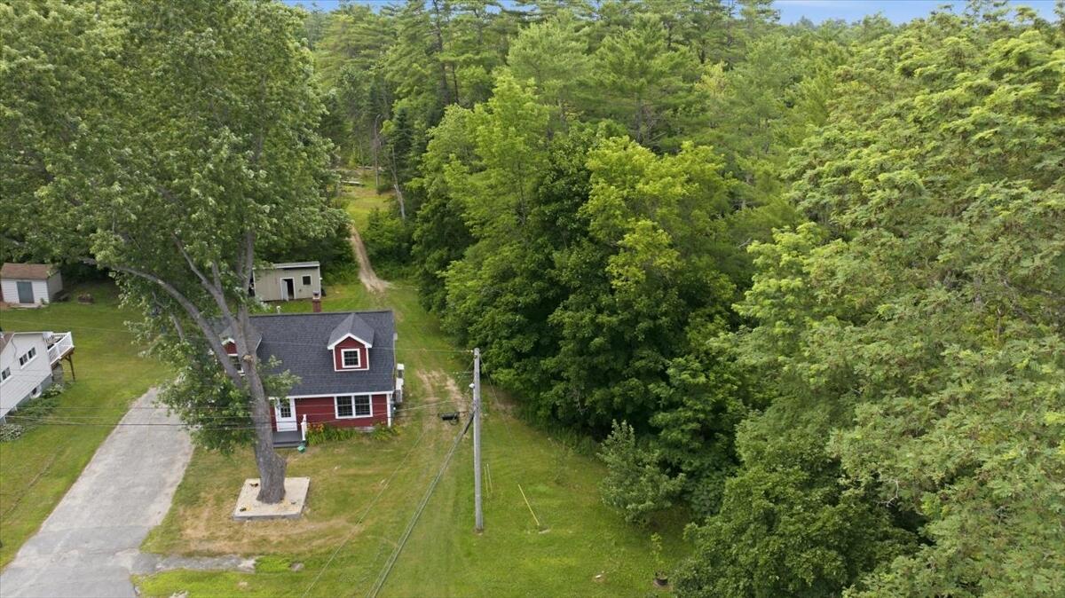 main property photo 45