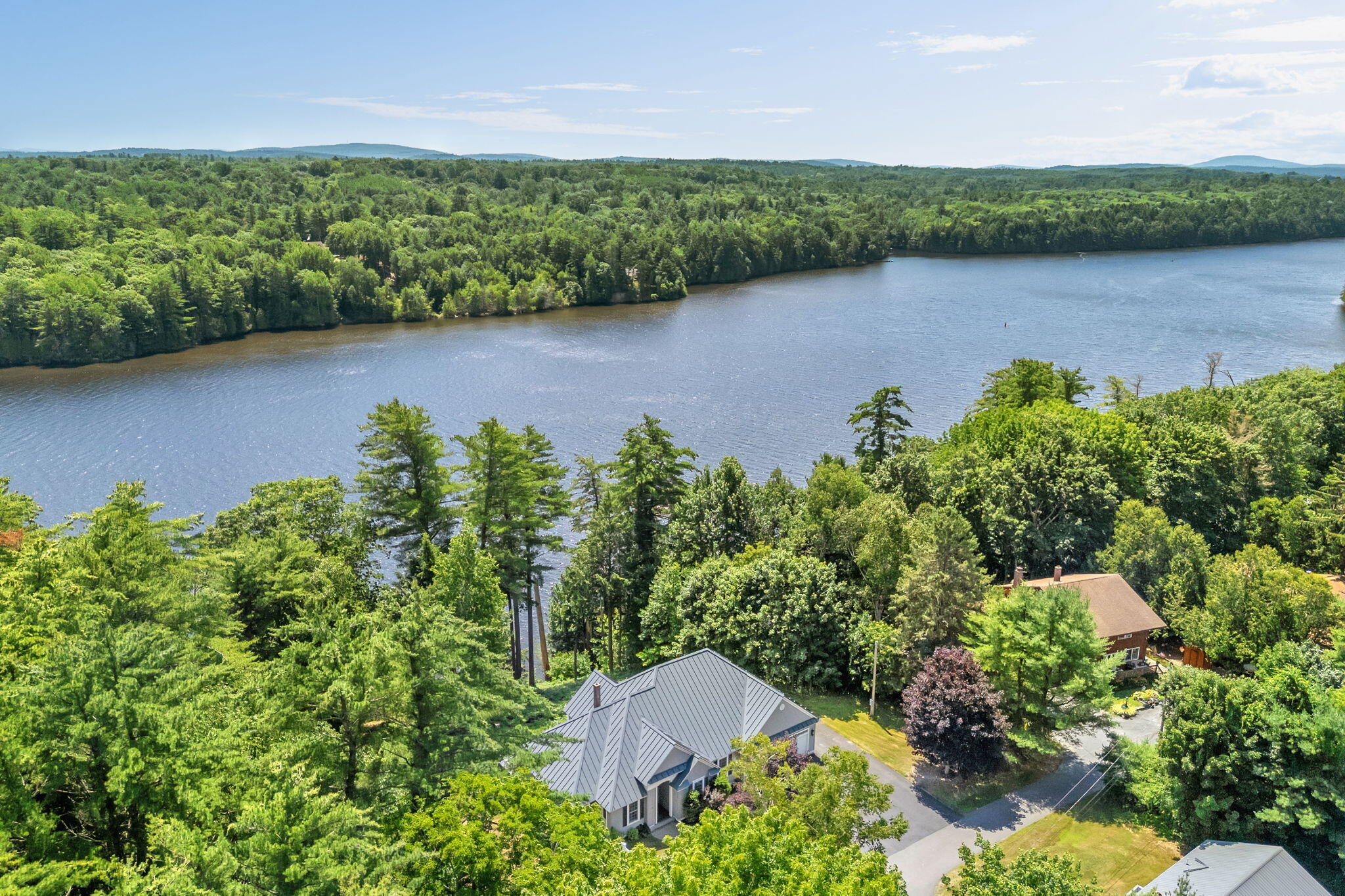 main property photo 78