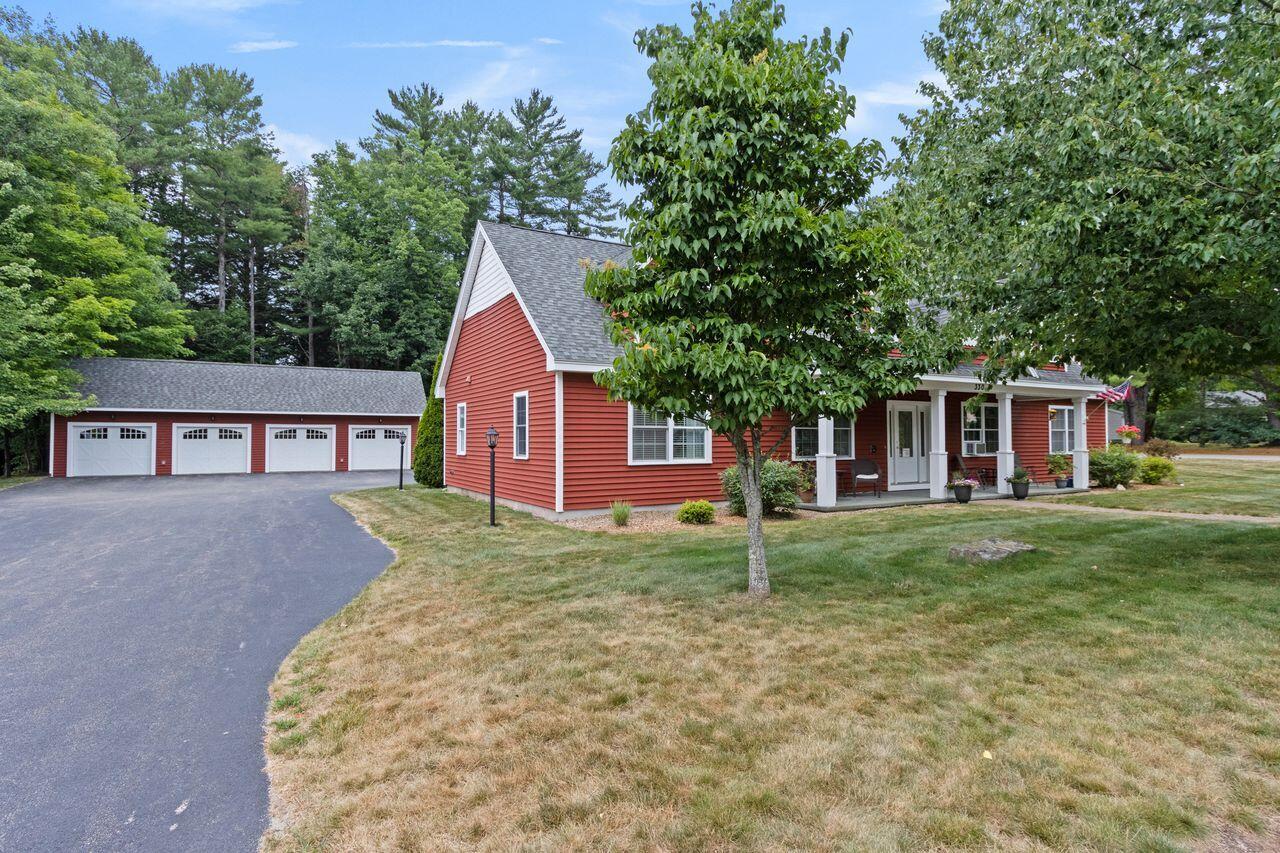main property photo 40
