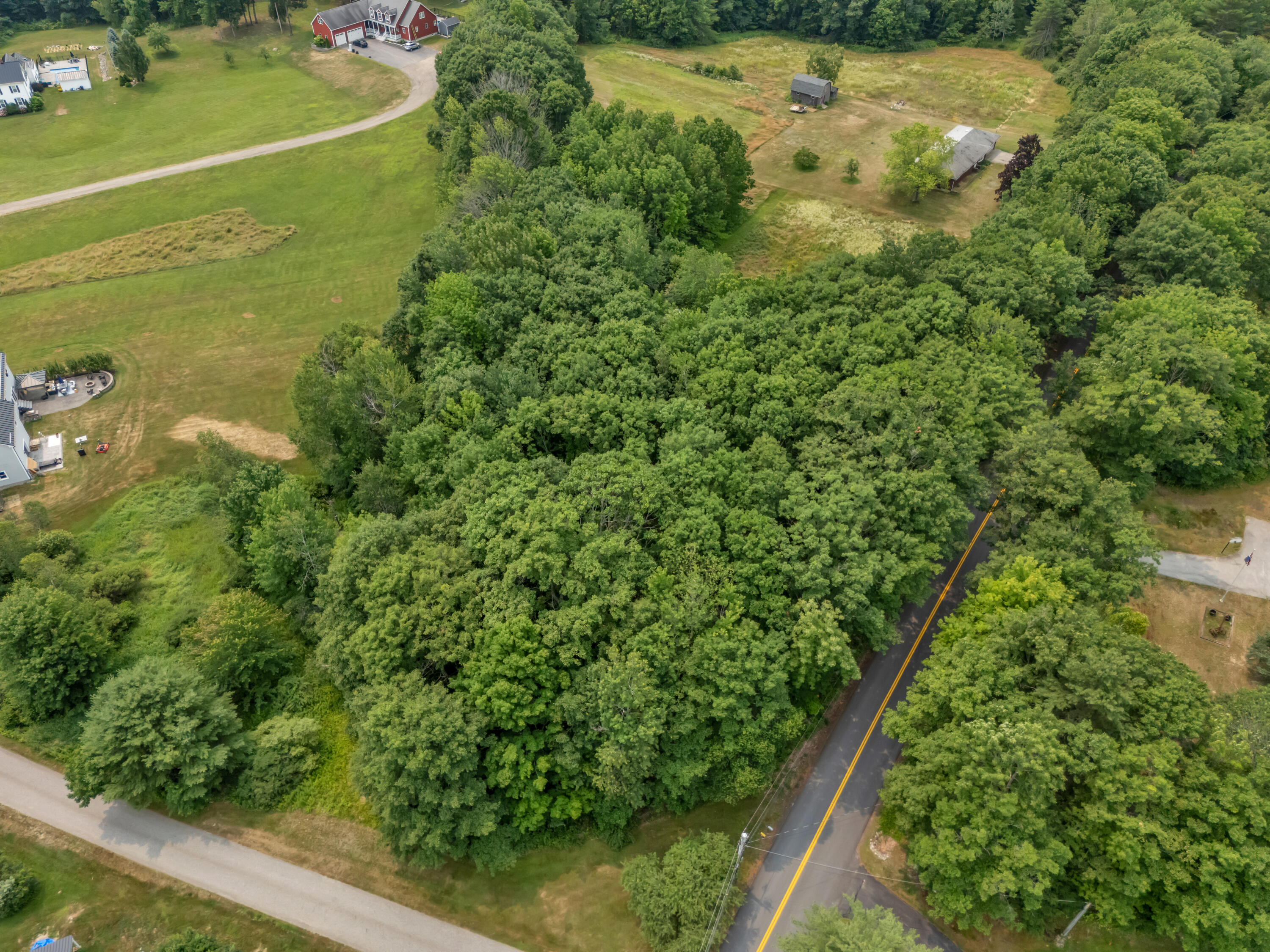 main property photo 50