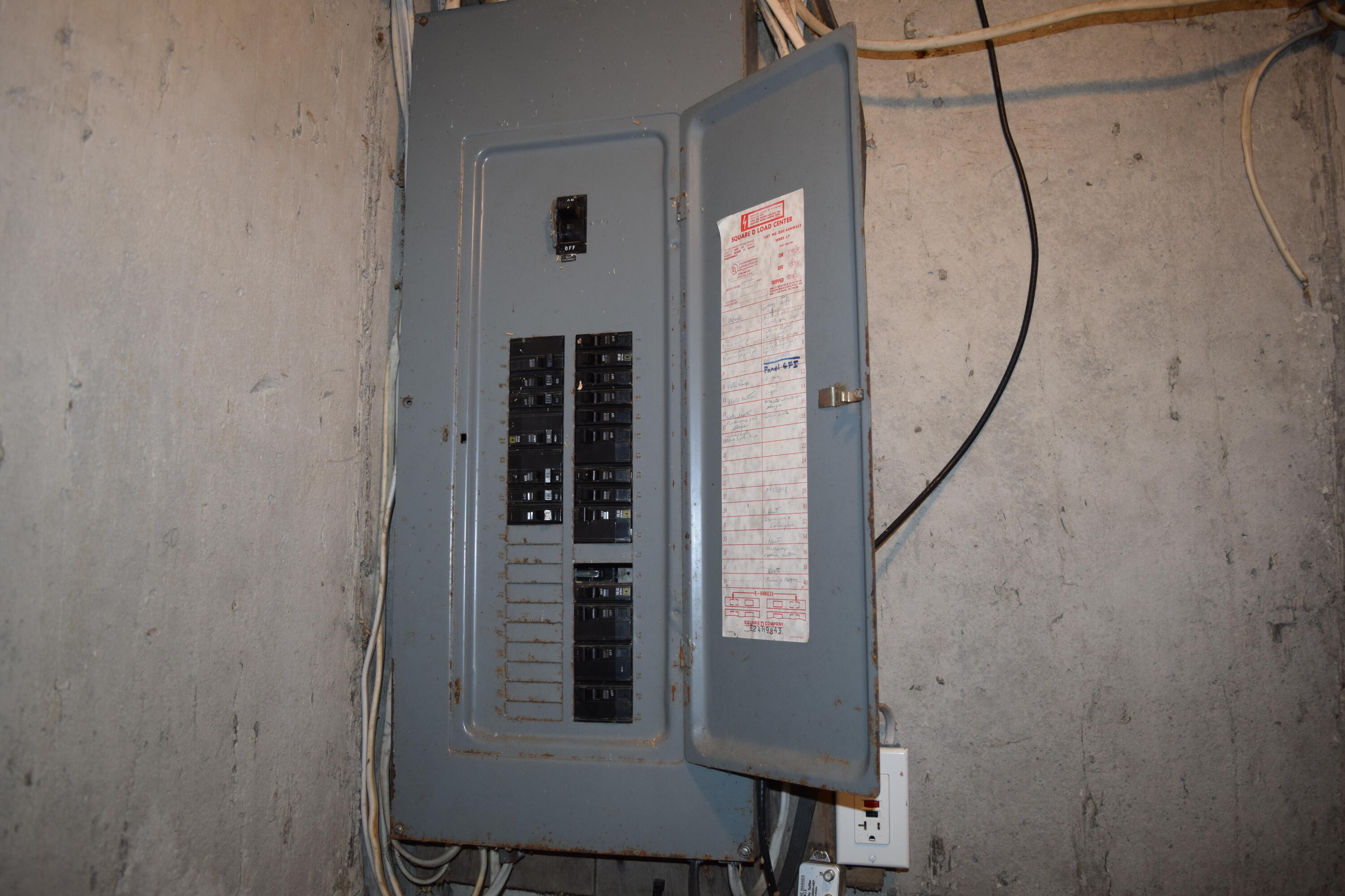main property photo 29