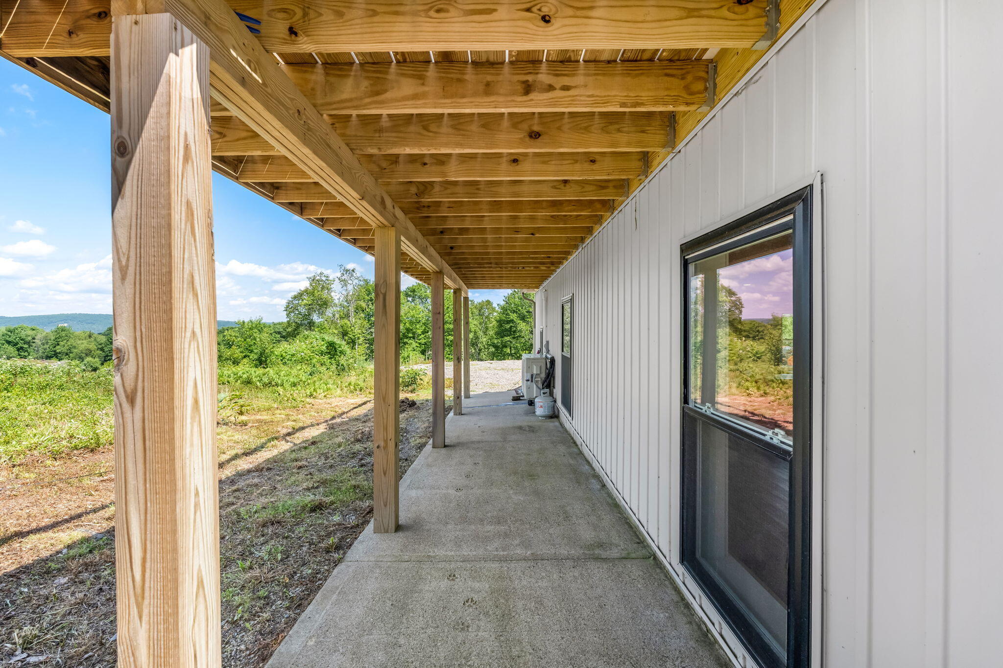 main property photo 44