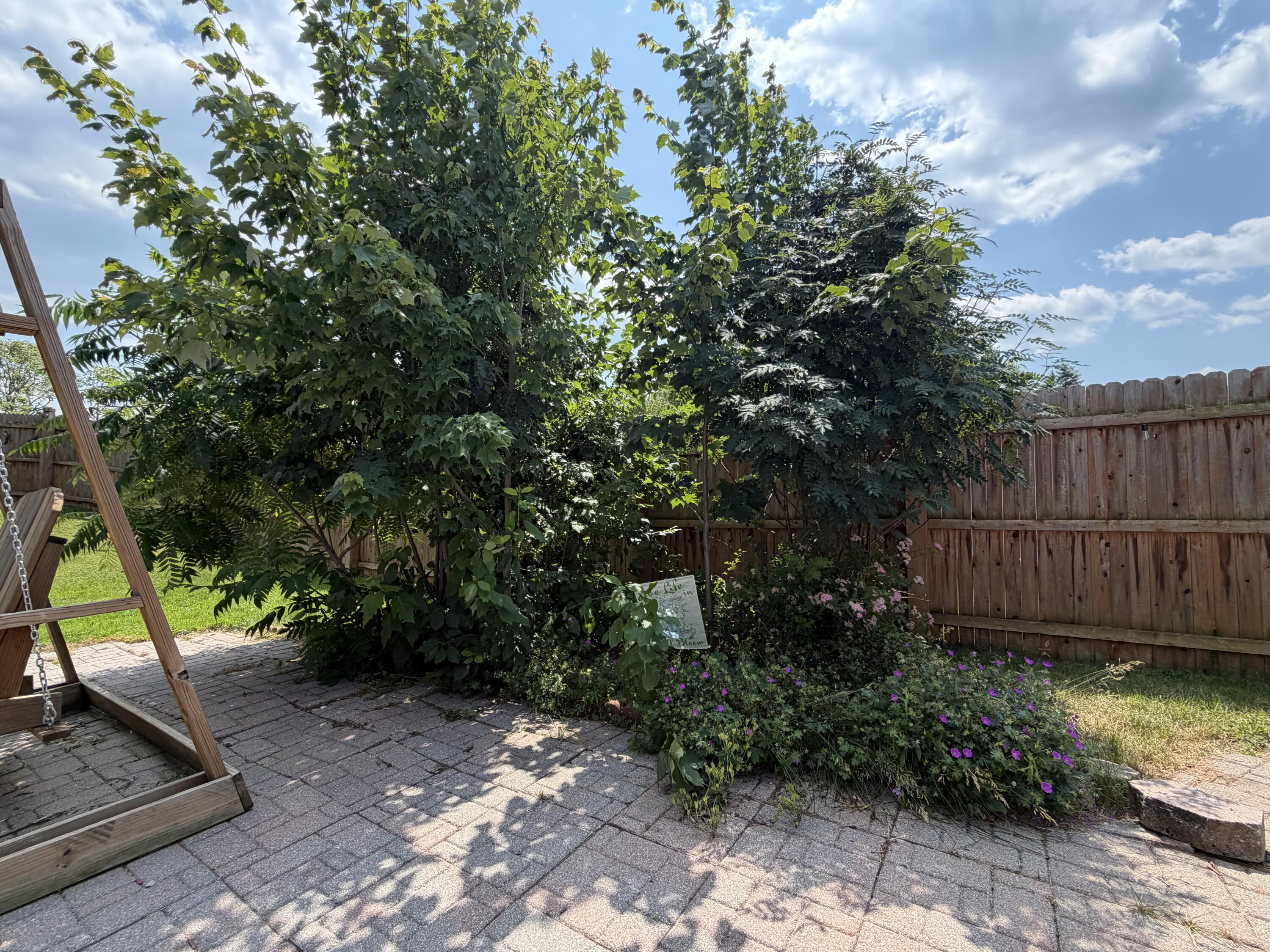 main property photo 90