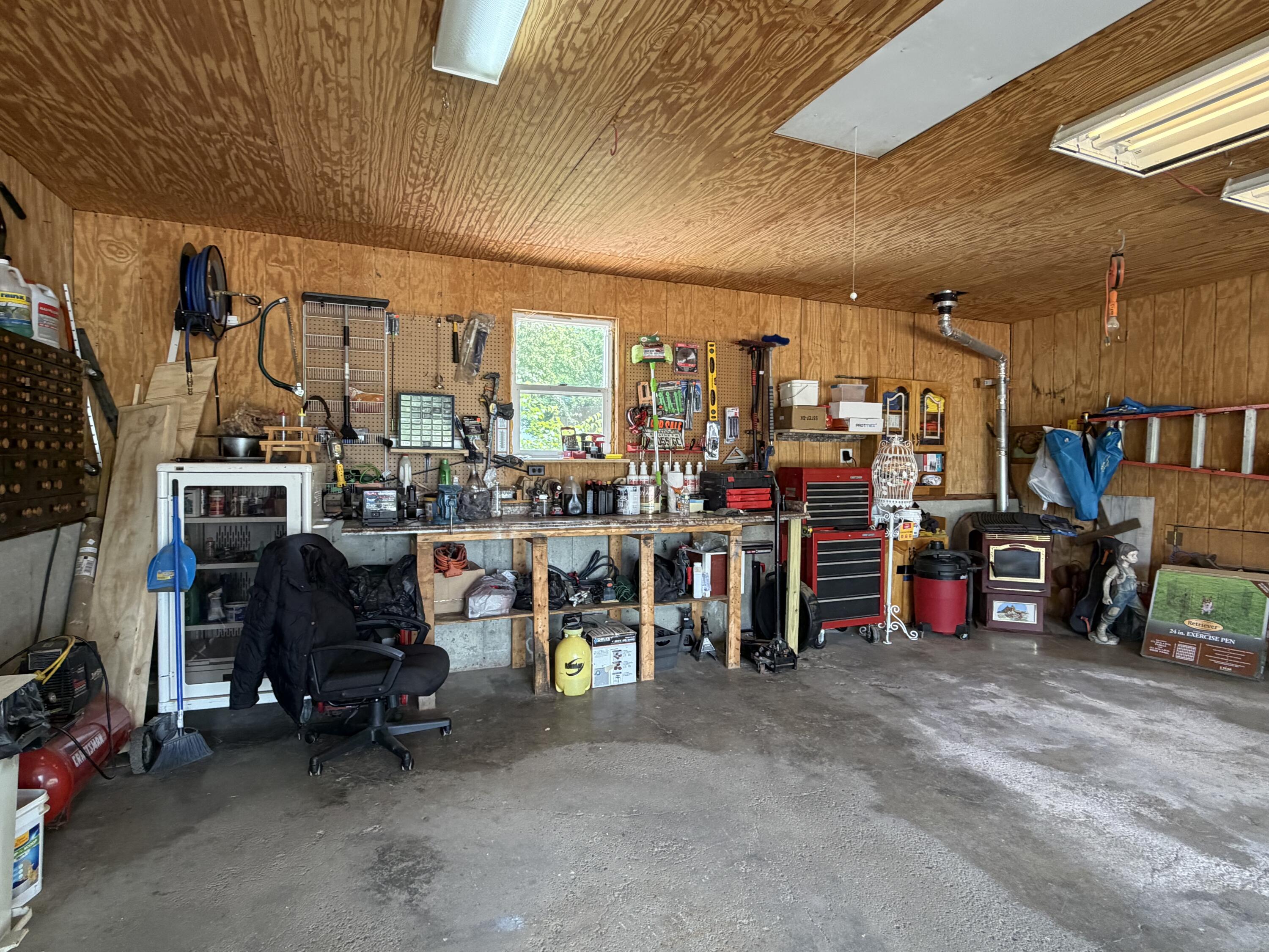main property photo 99