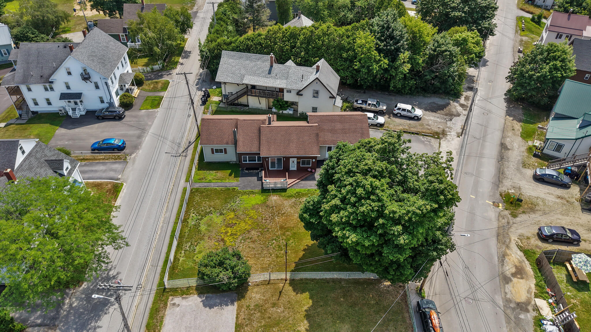 main property photo 57