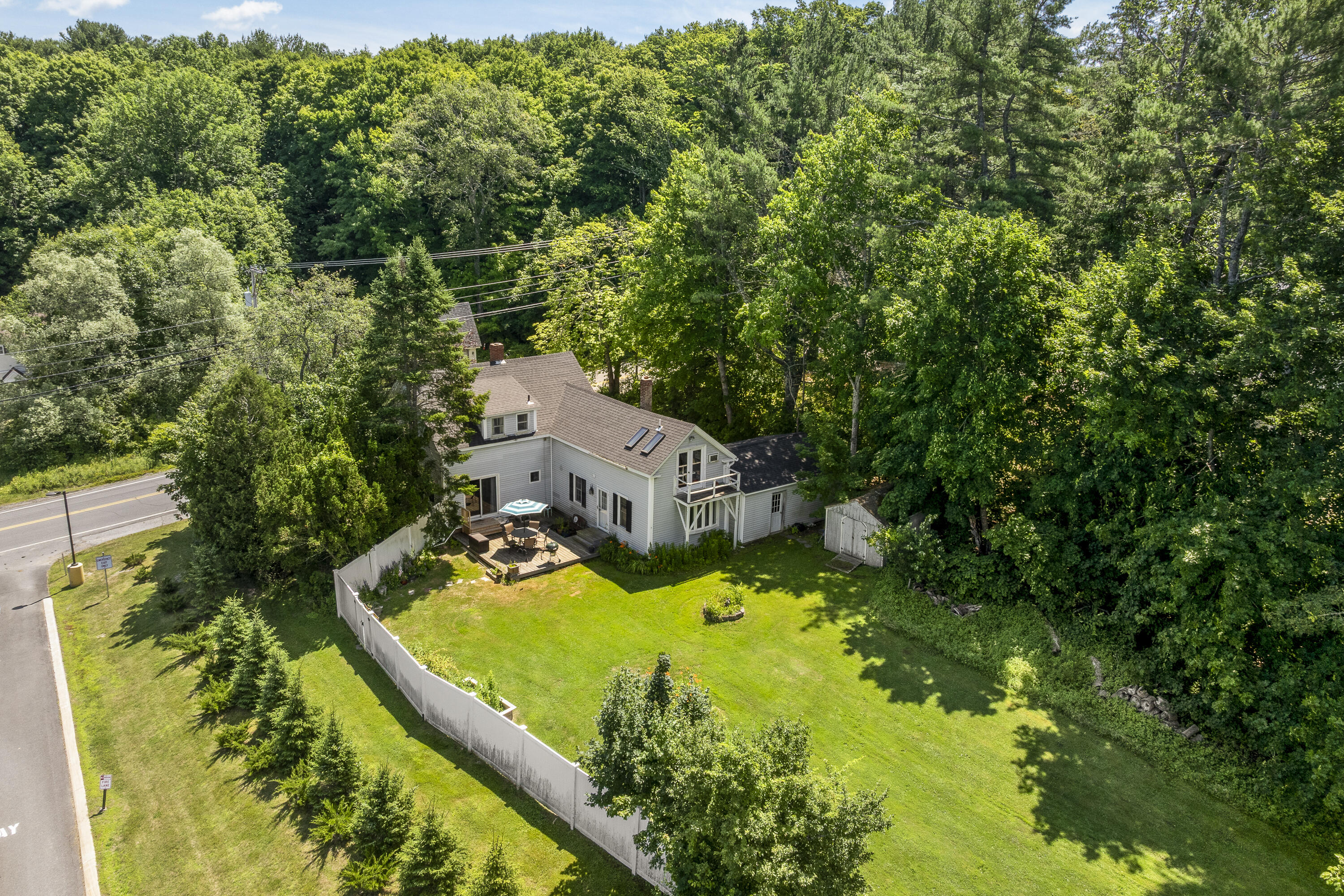 main property photo 38