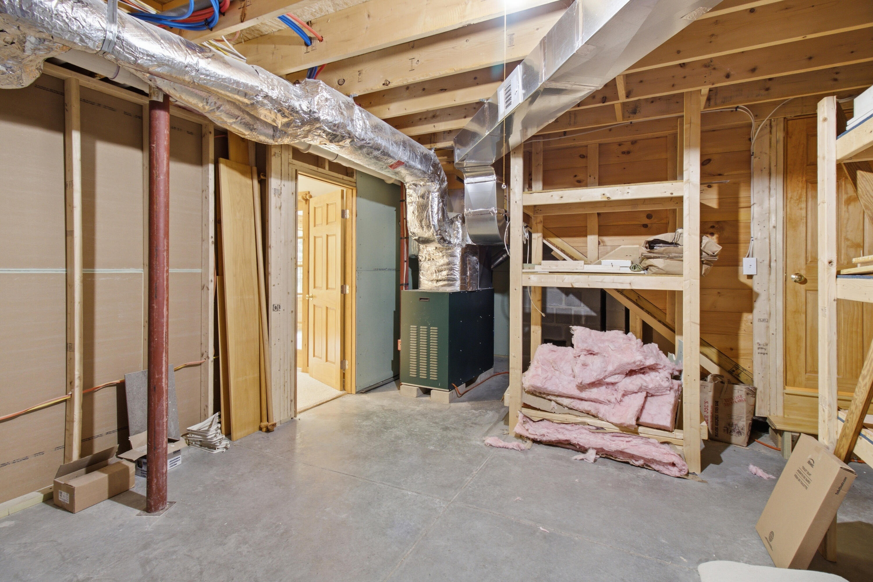 main property photo 43