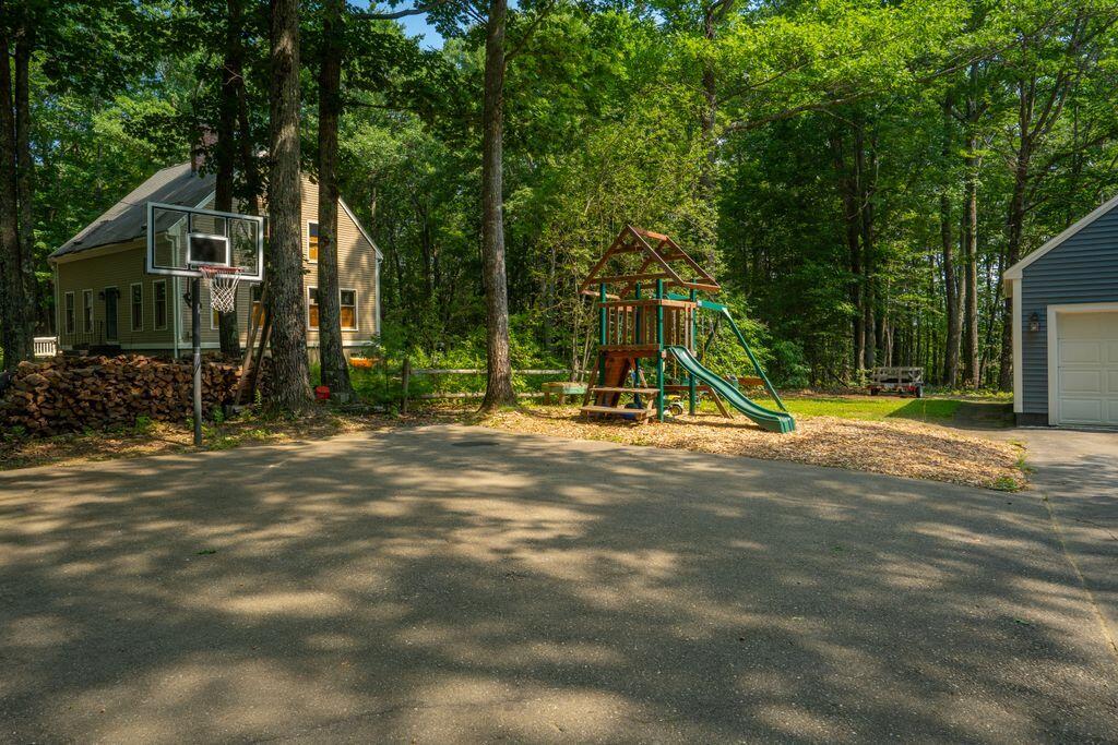 main property photo 58