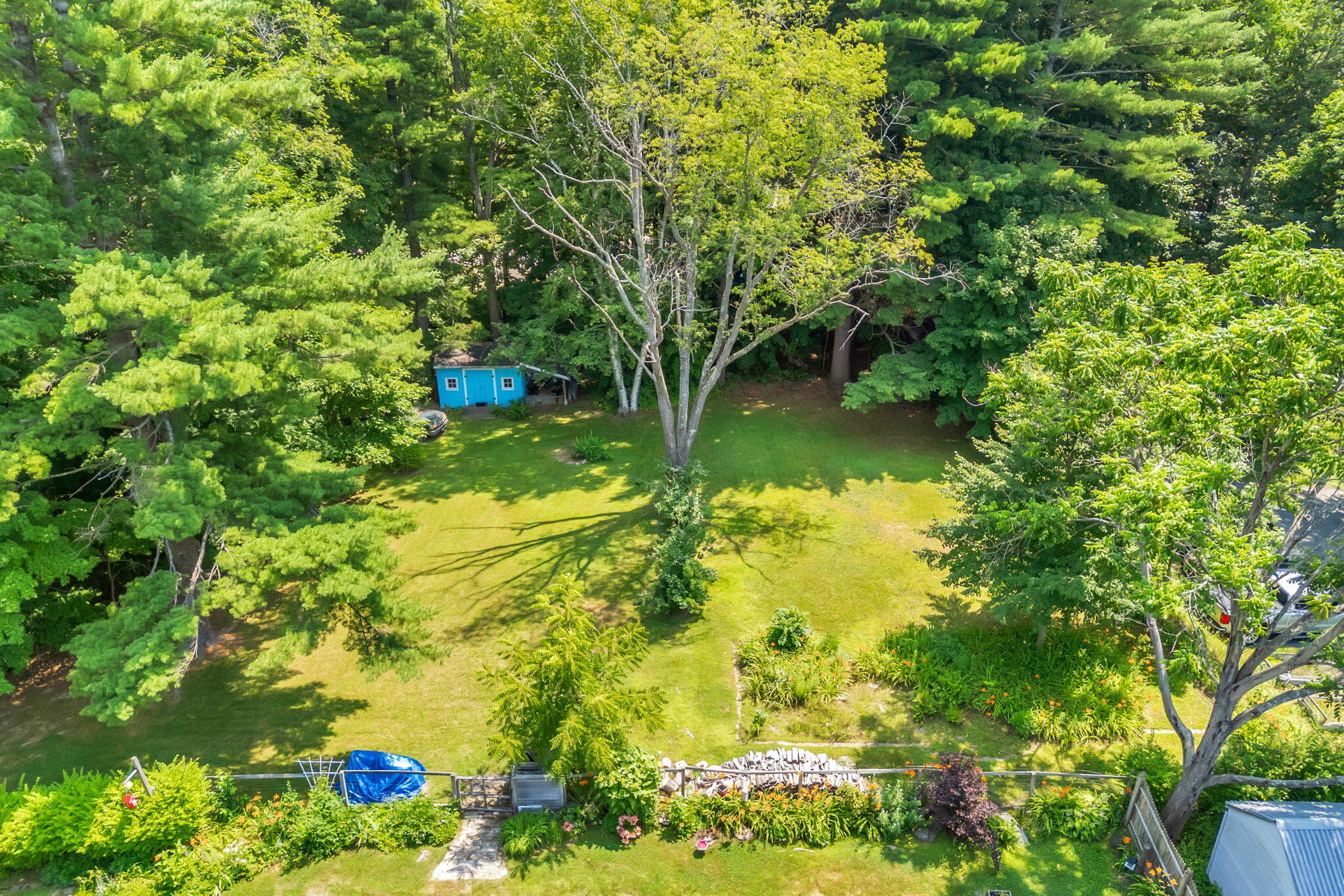 main property photo 39
