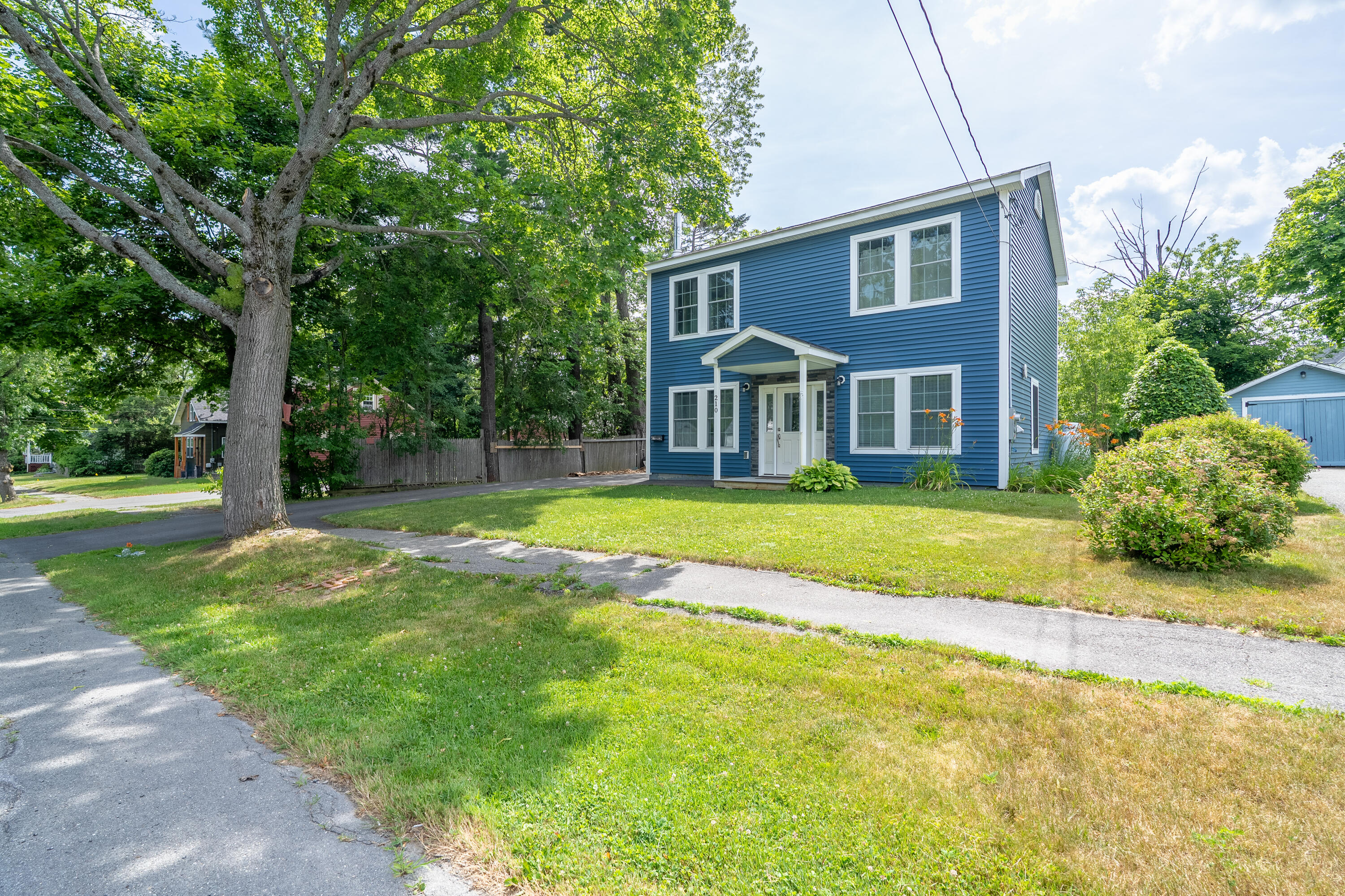 main property photo 1